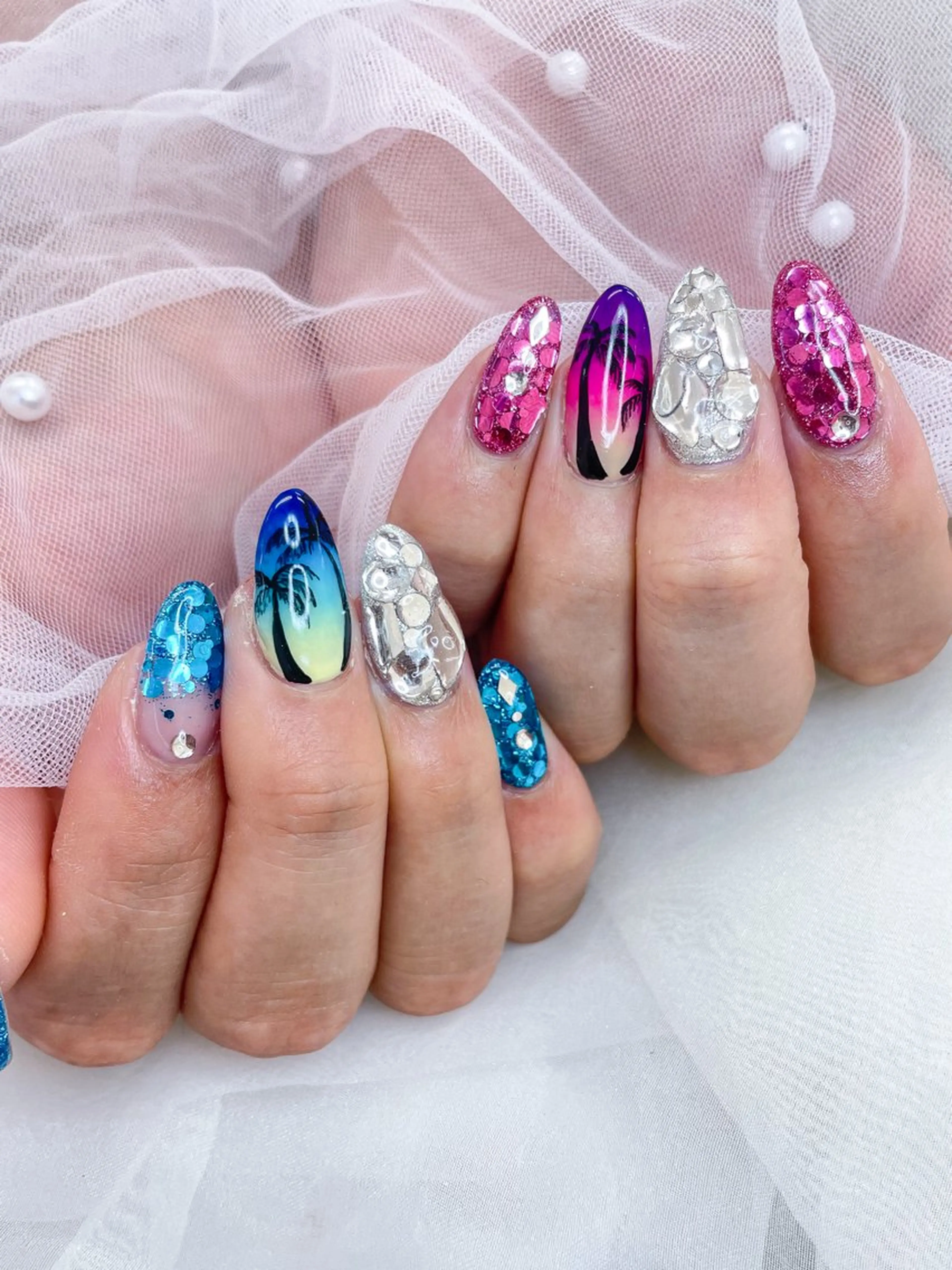 ネイル 夏ネイル ハンドネイル 五十嵐 美智のネイルデザイン