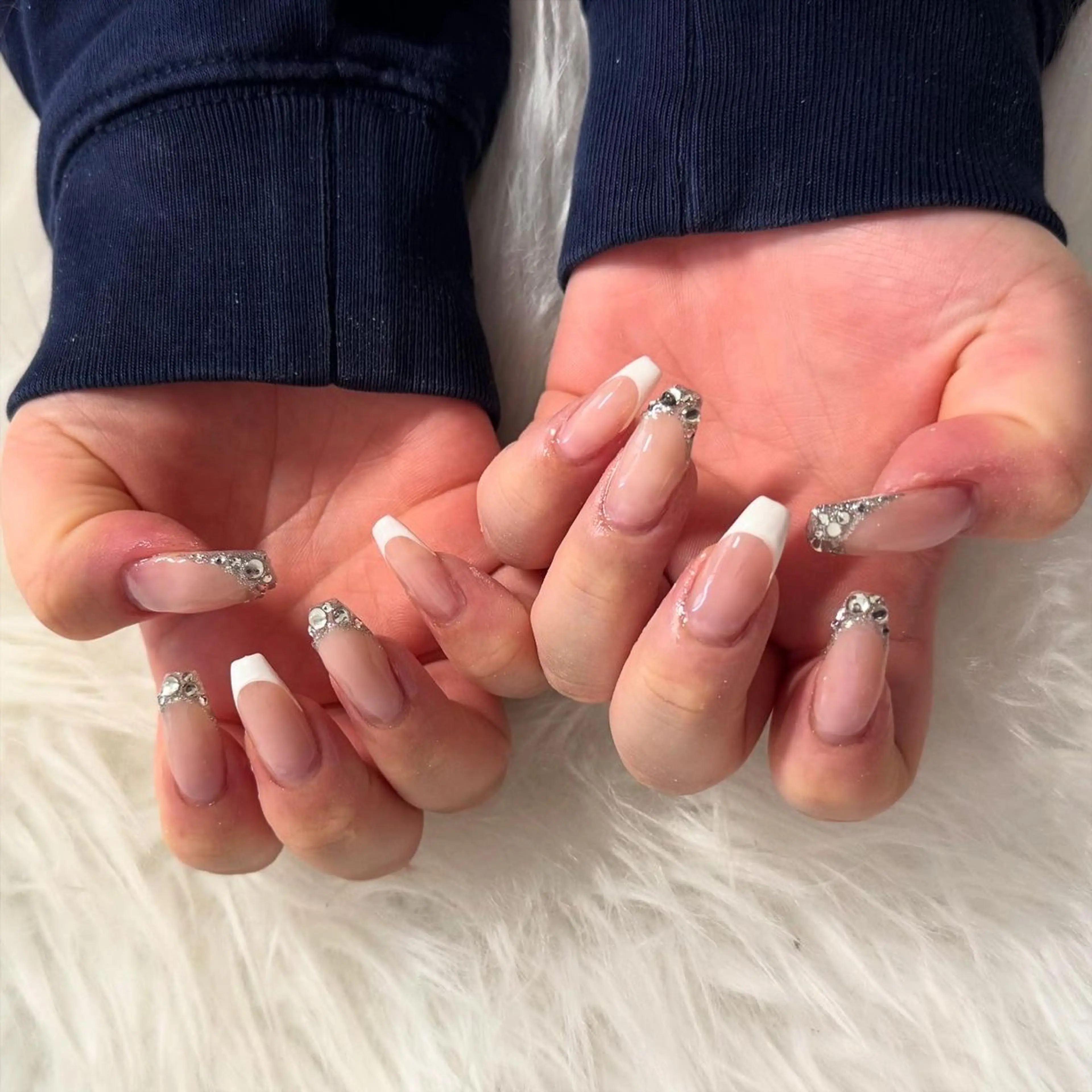 ロング ハンドネイル mao .のネイルデザイン