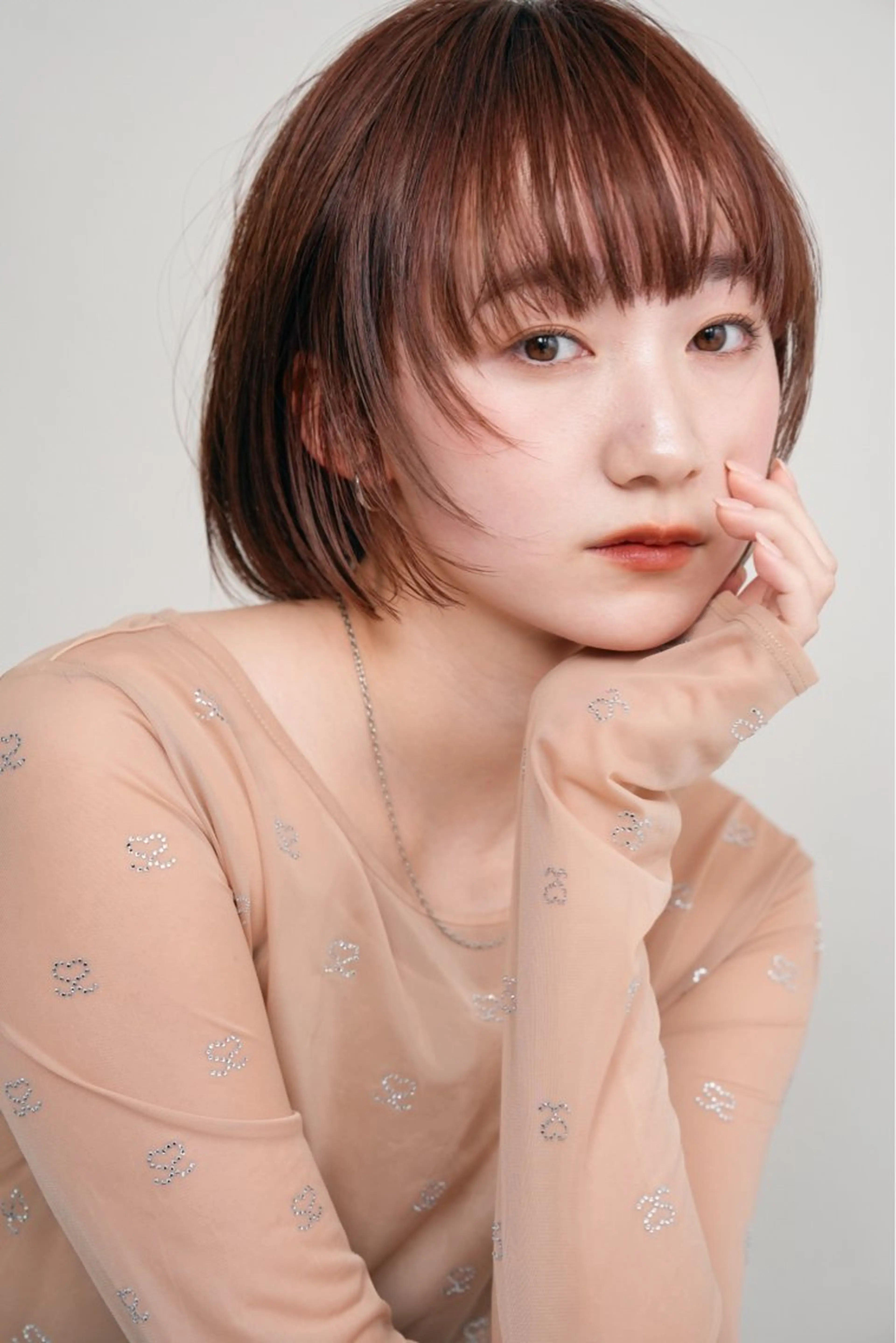 カラー パーマ 塔尾 真那のヘアスタイル