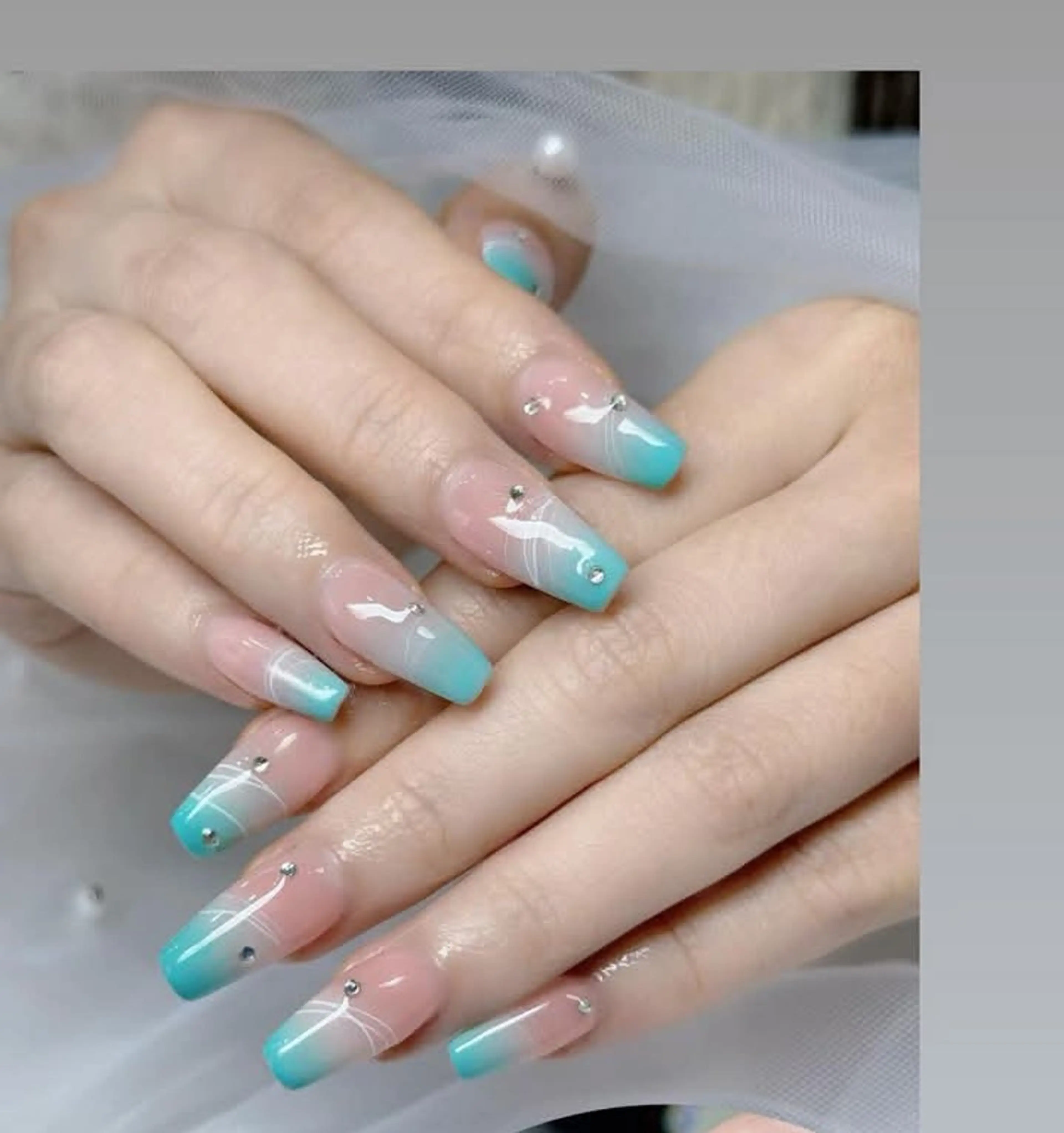 ネイル Hina ネイルサロンのネイルデザイン