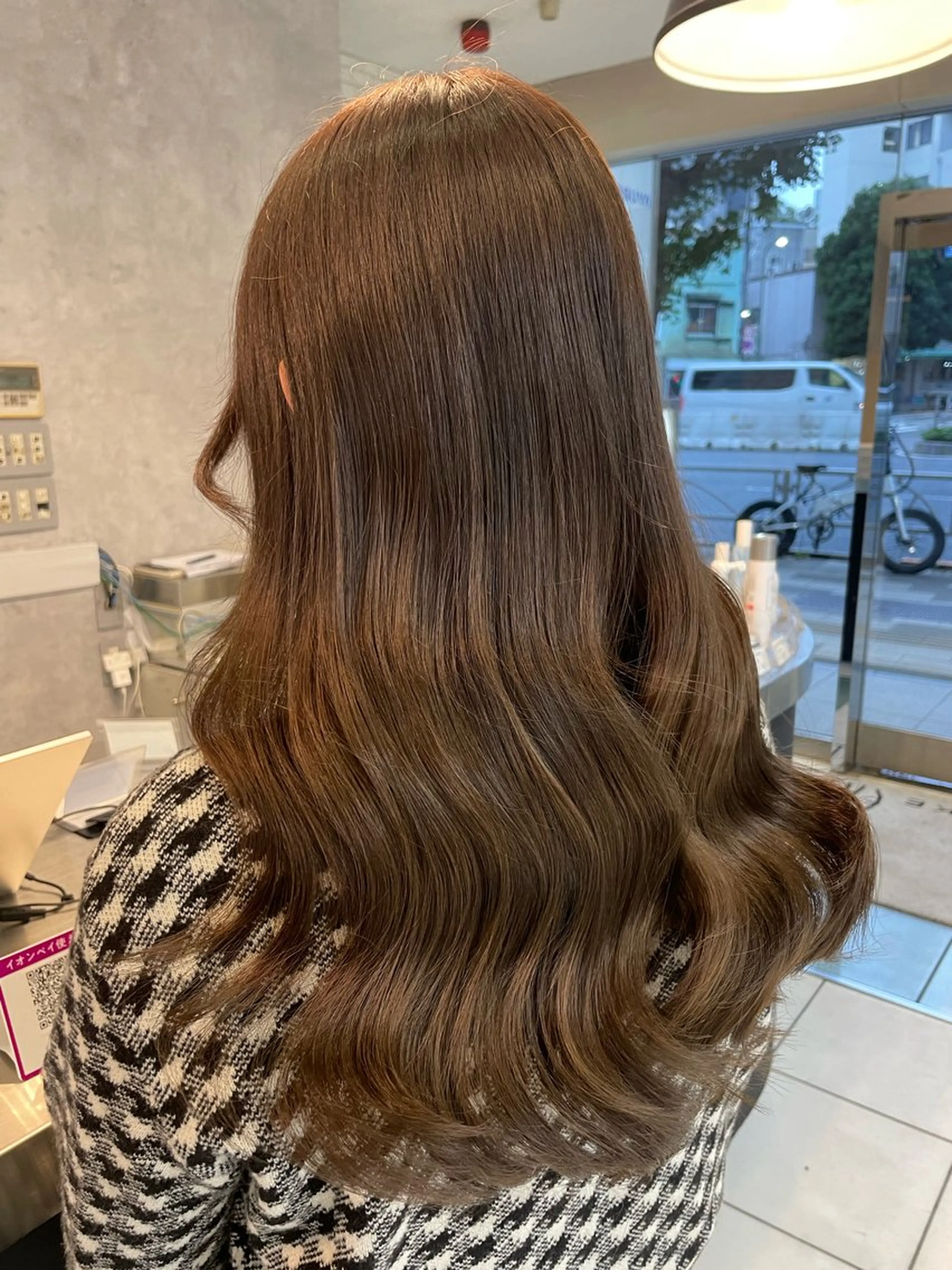 【透明感たっぷり】赤みを抑えたナチュラルカラー 🎨🌿¥4400の写真