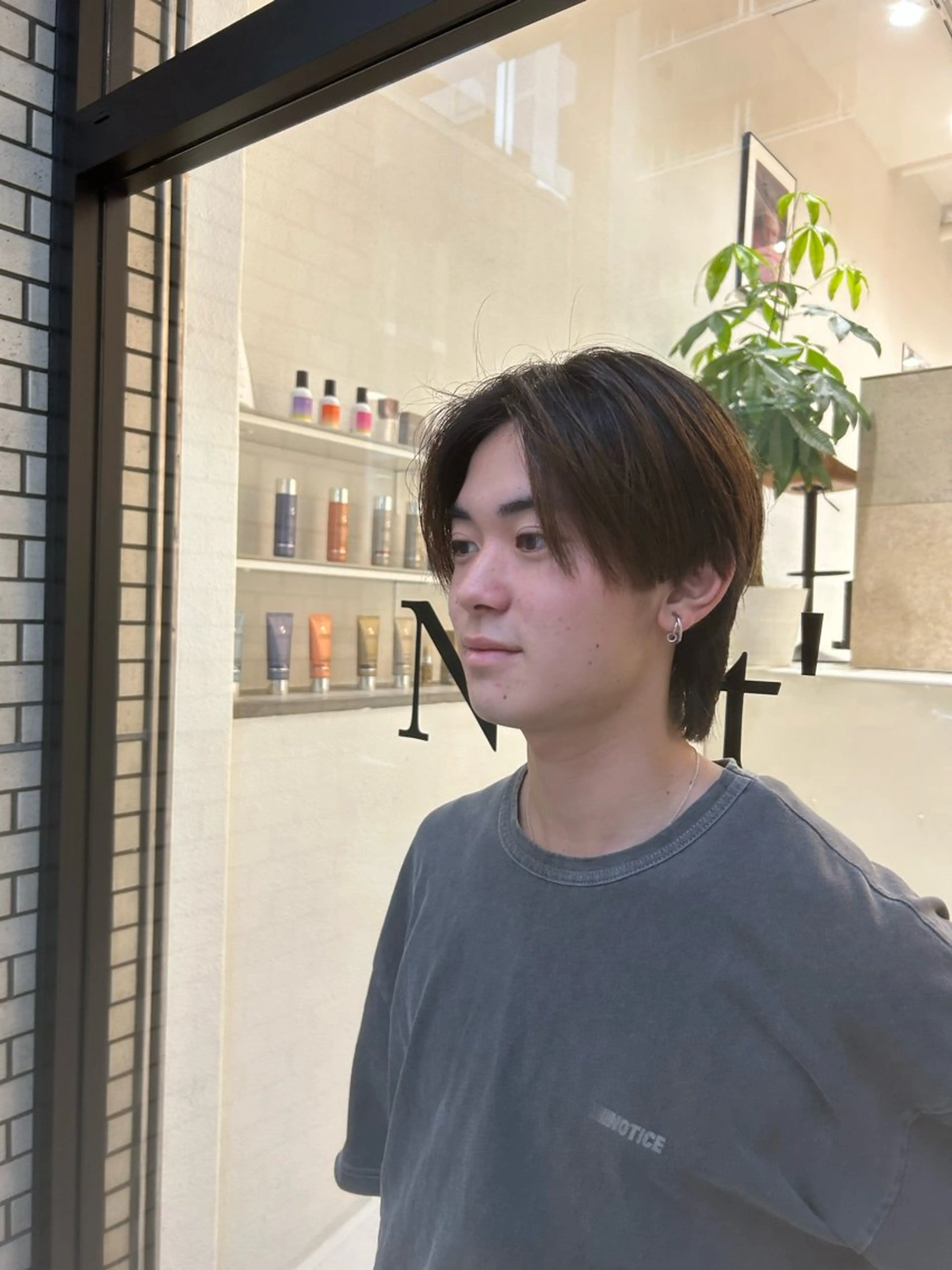 ショート メンズ センターパート ダウンパーマ カルマパーマ メンズ韓国風 マッシュ カット 名駅/フェザーパーマ 韓国ヘア/森岡のヘアスタイル