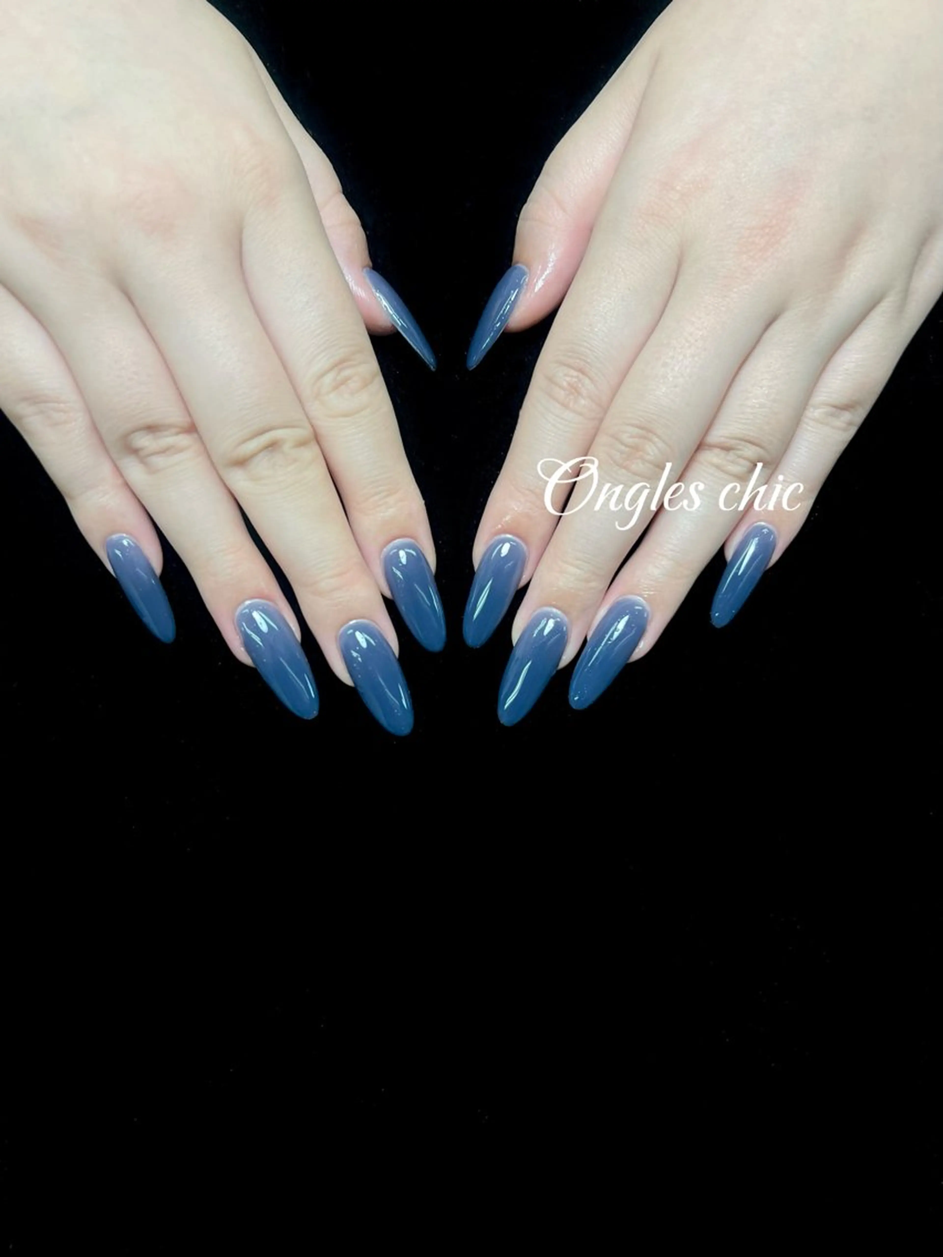 ネイル ハンドネイル ongles chicのネイルデザイン