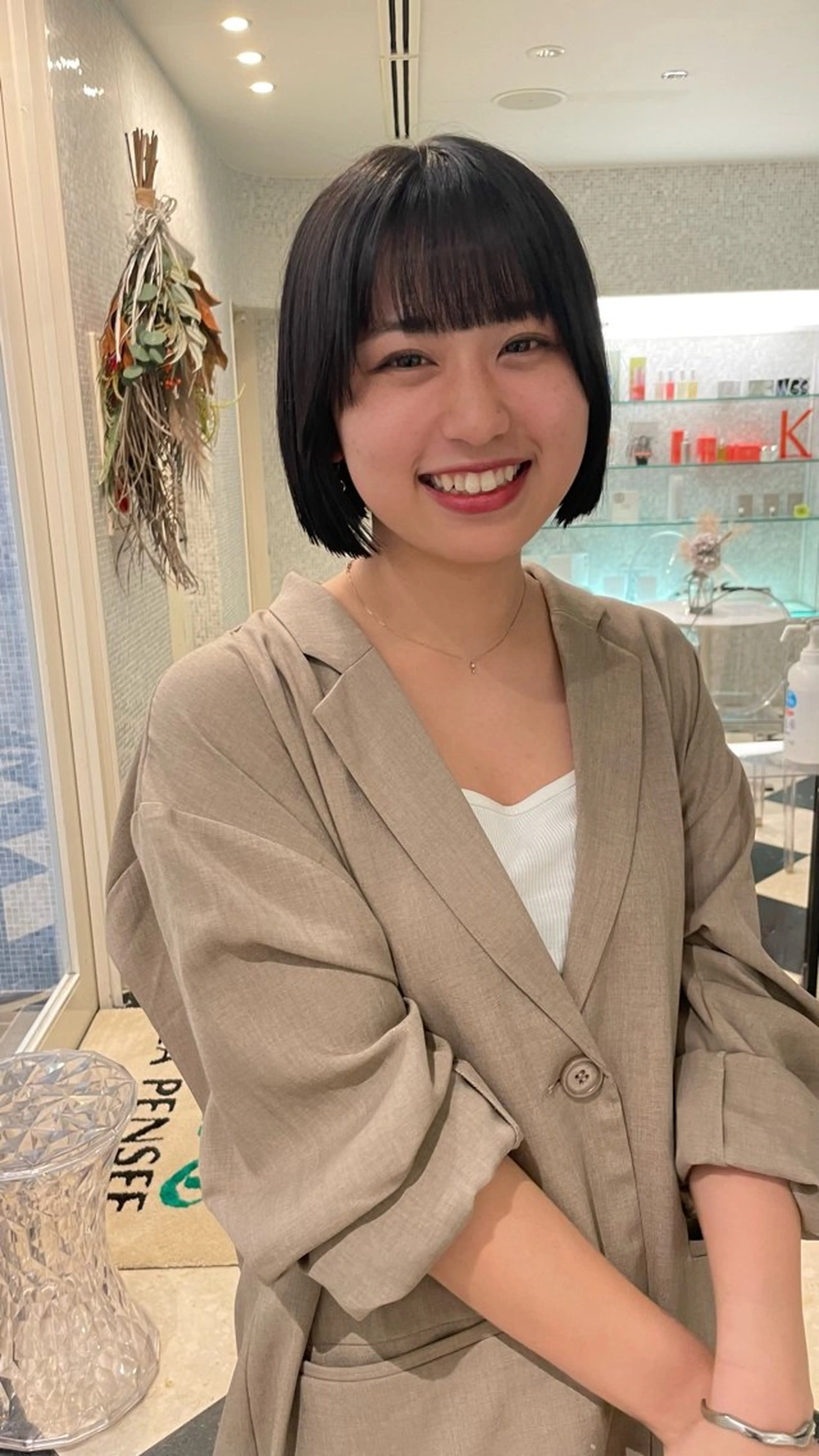 ミディアム 林本　南壱人/カット /パーマ/カラーのヘアスタイル