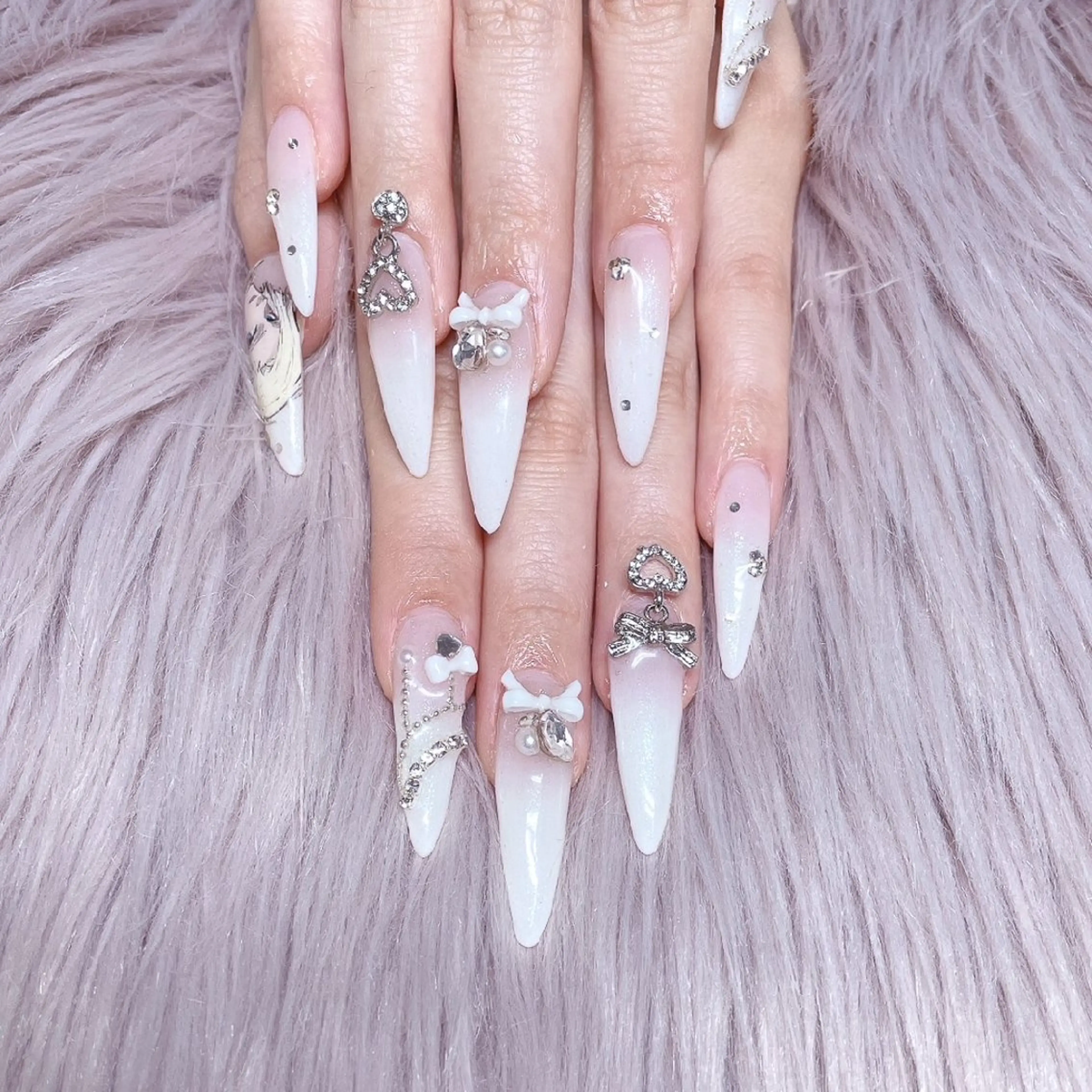 ネイル NAKAJIMA ERIKAのネイルデザイン