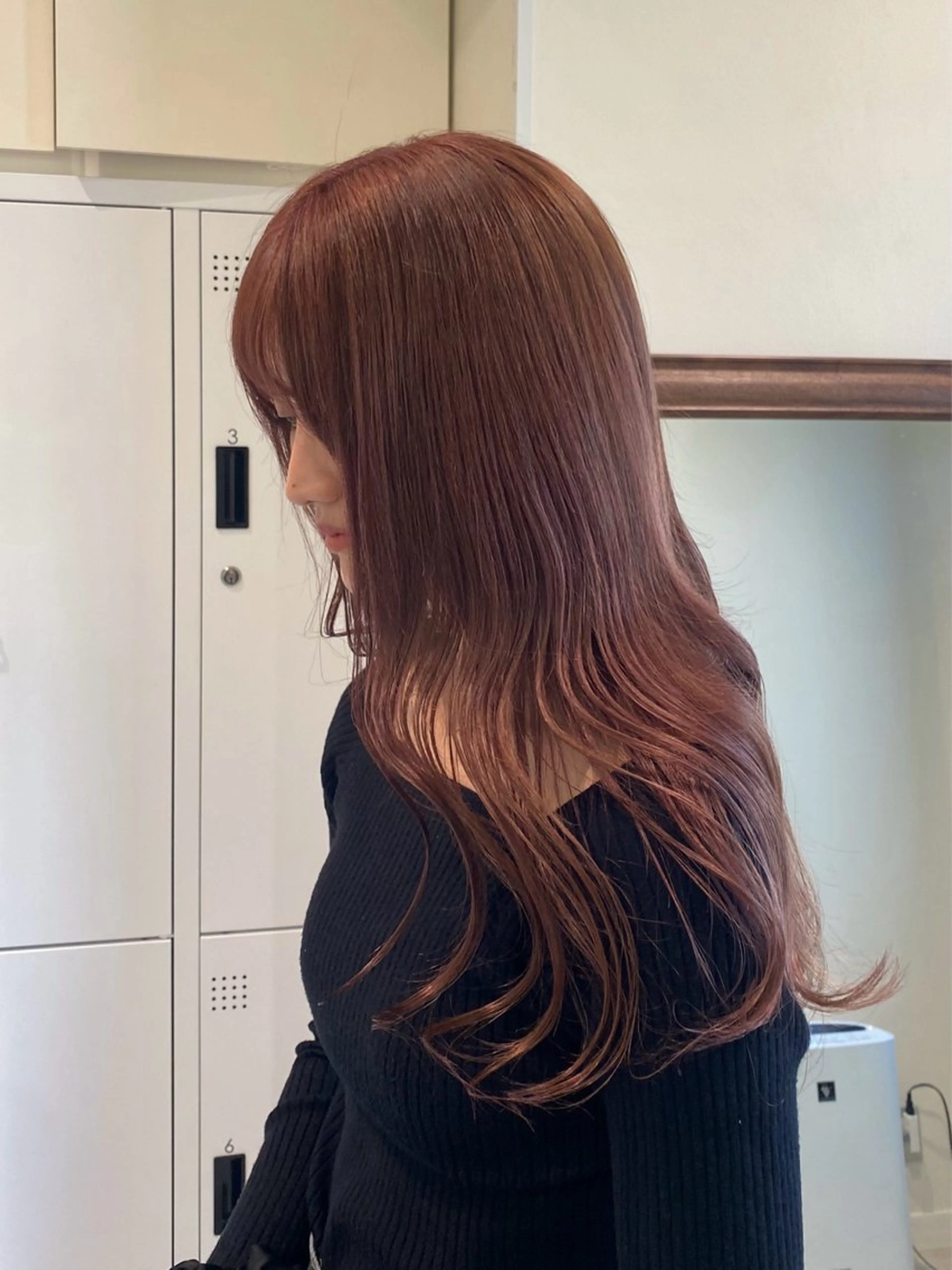 ロング カラー ベージュカラー ピンクカラー ピンクベージュ 暖色カラー /ヘアアレンジ/花鈴のヘアスタイル