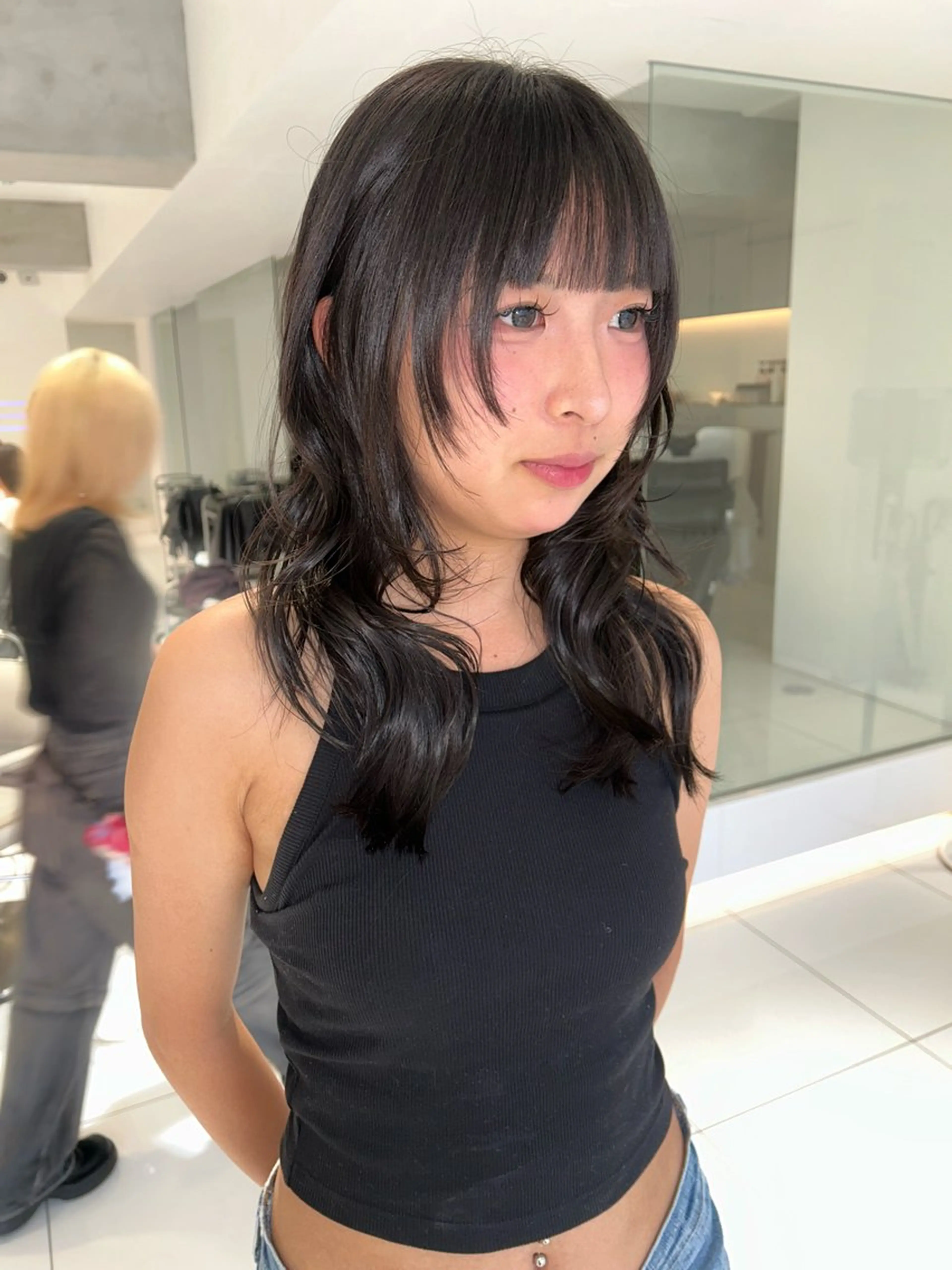 セミロング カラー 顔周りカット レイヤーカット カット 海外レイヤー /NAGISAのヘアスタイル