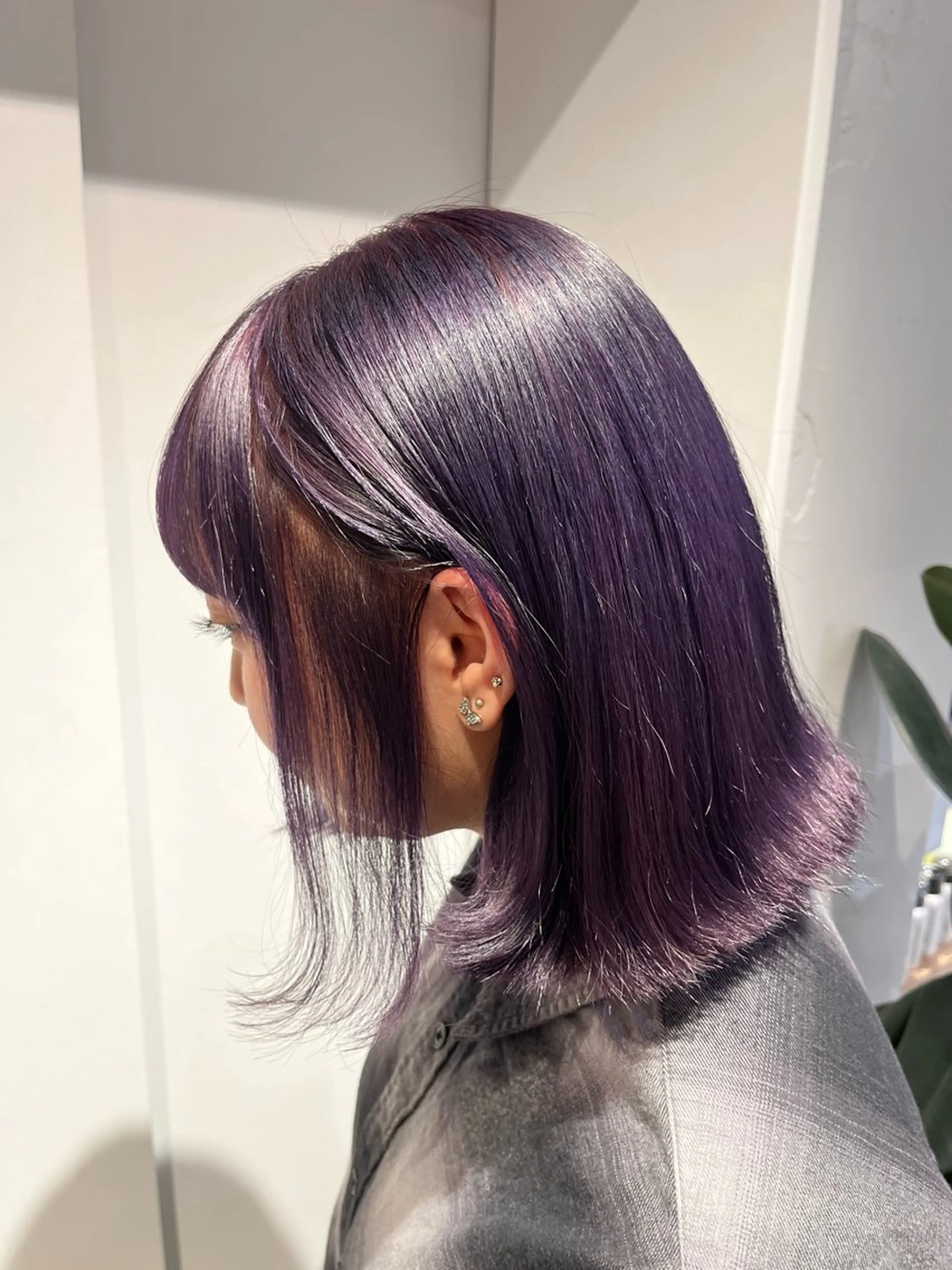 ショート パープルカラー ヘアカラー ｵﾀｸ美容師🛍/ 酸性ストレート/艶髪のヘアスタイル