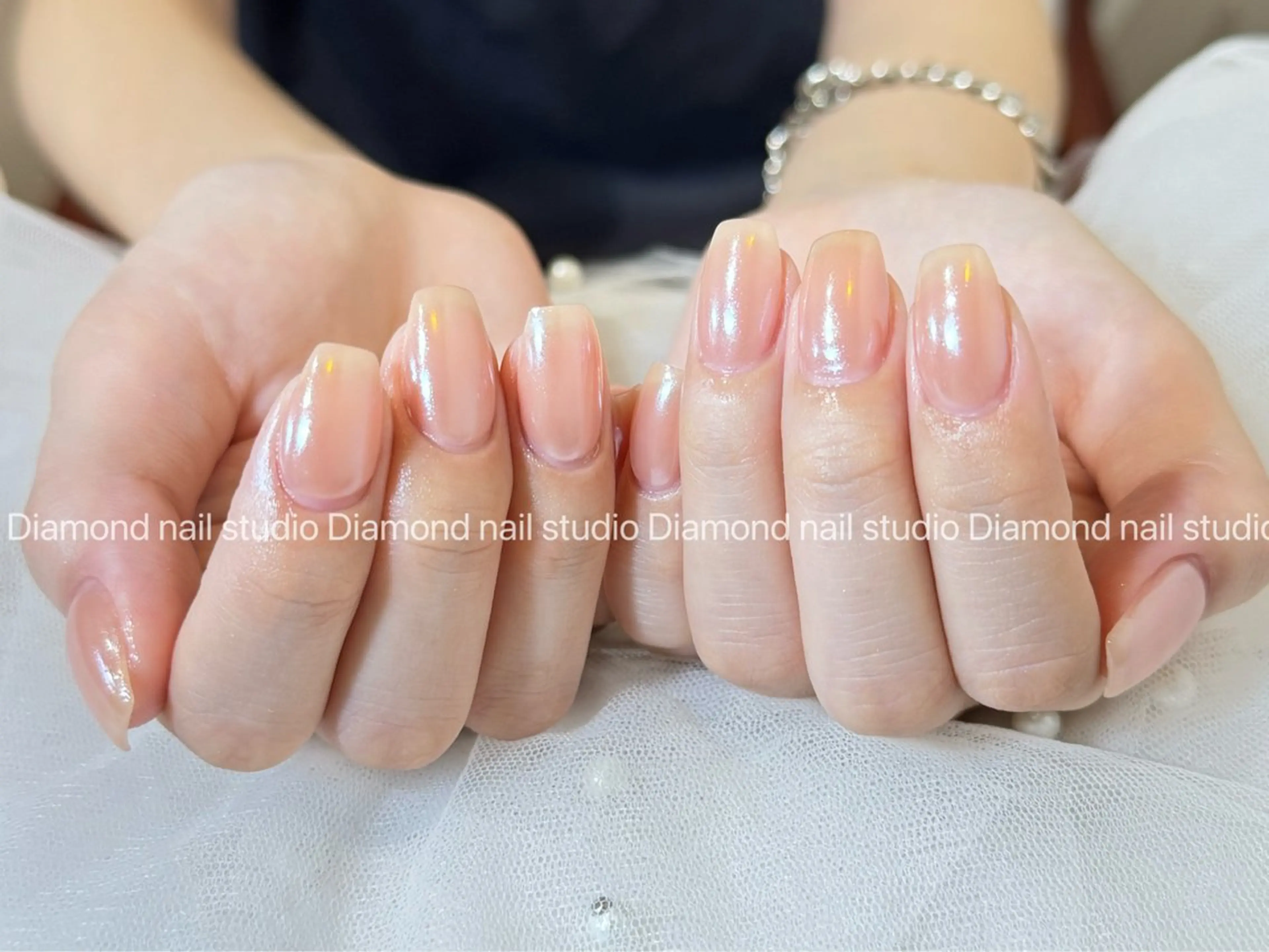 ネイル アートネイル オーロラネイル ガーリー キラキラネイル 韓国ネイル ハンドネイル ハンドケア Asher-Yuki 🍁のネイルデザイン