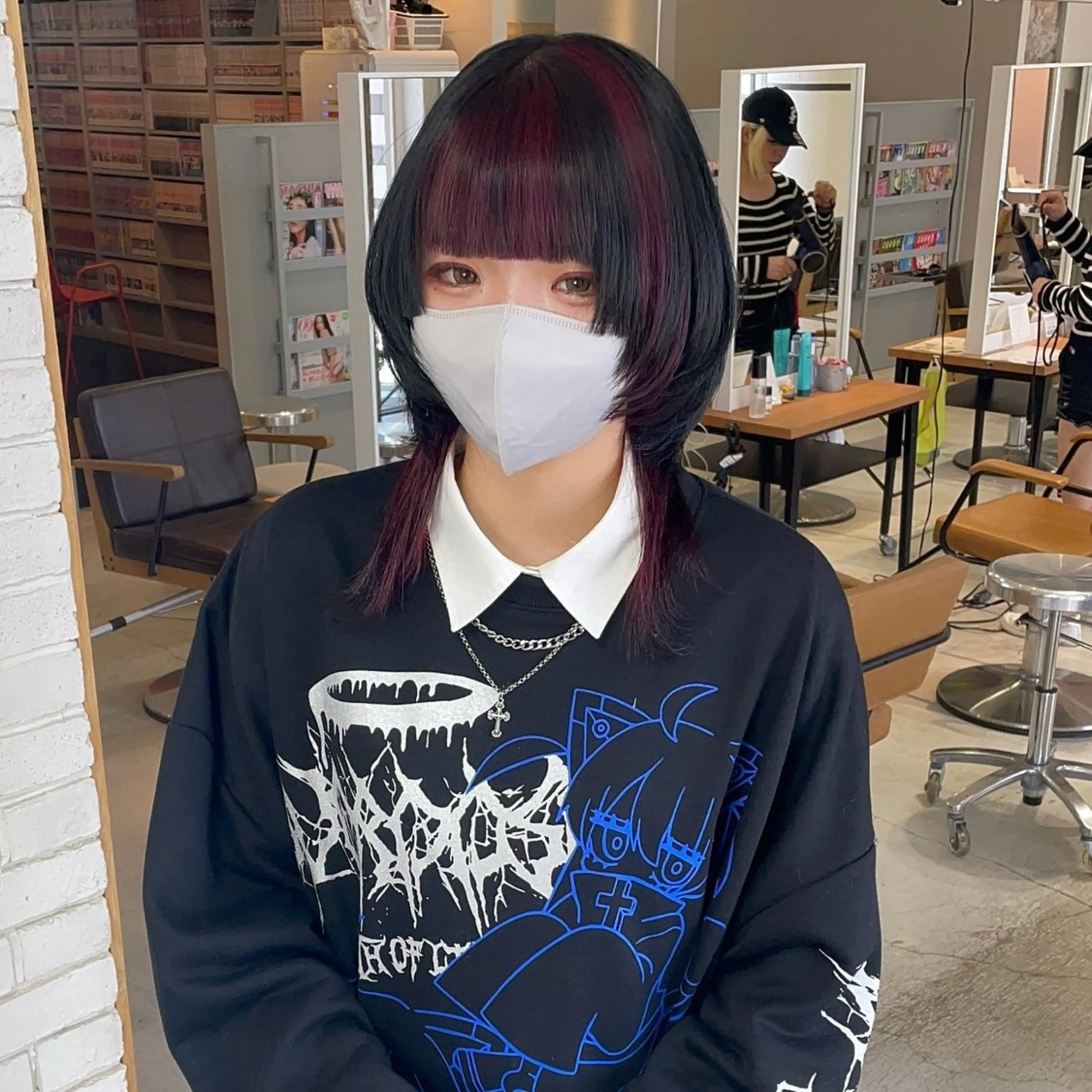 ミディアム 派手髪支持率No1 Eisukeのヘアスタイル