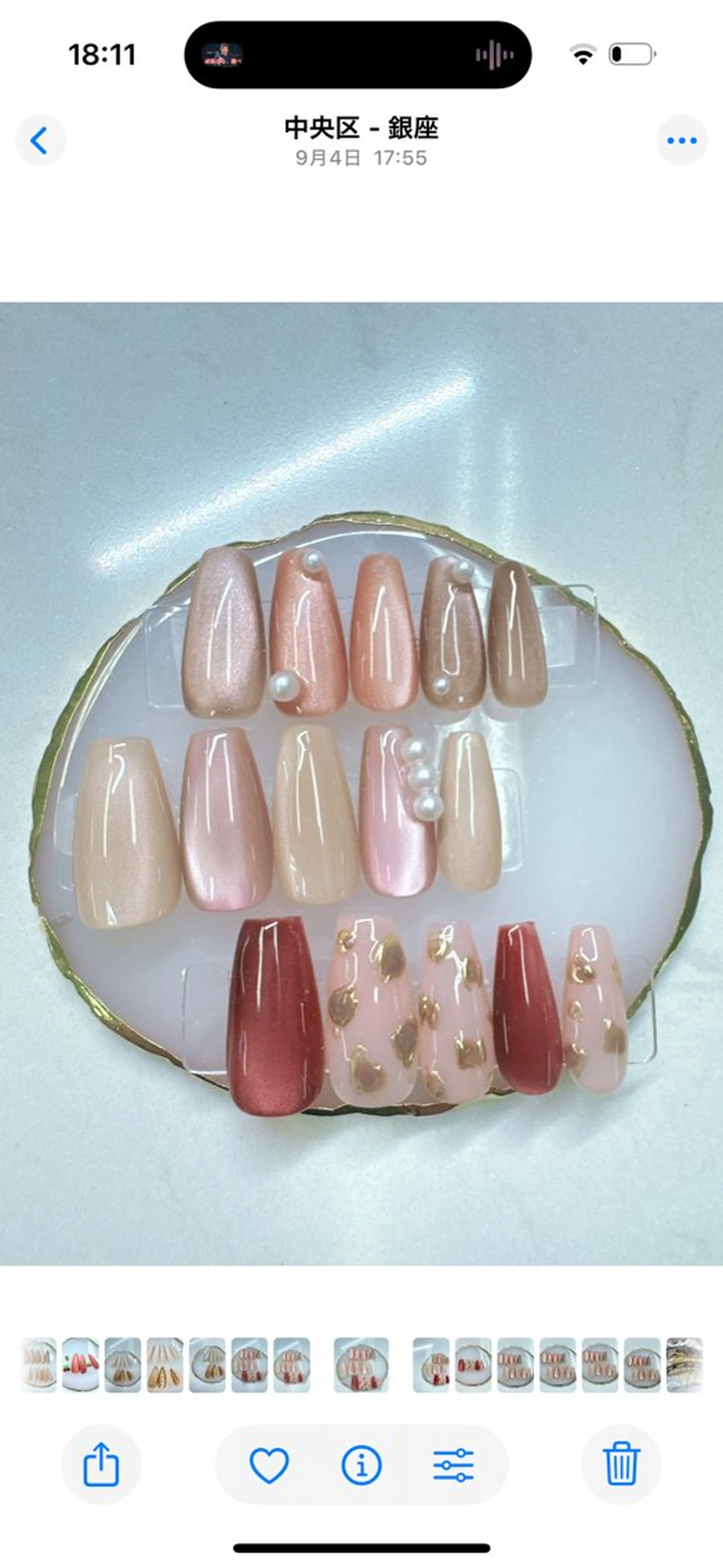 ネイル アートネイル ボルドー チークネイル ドット フットネイル ハンドネイル Queeens nailのネイルデザイン