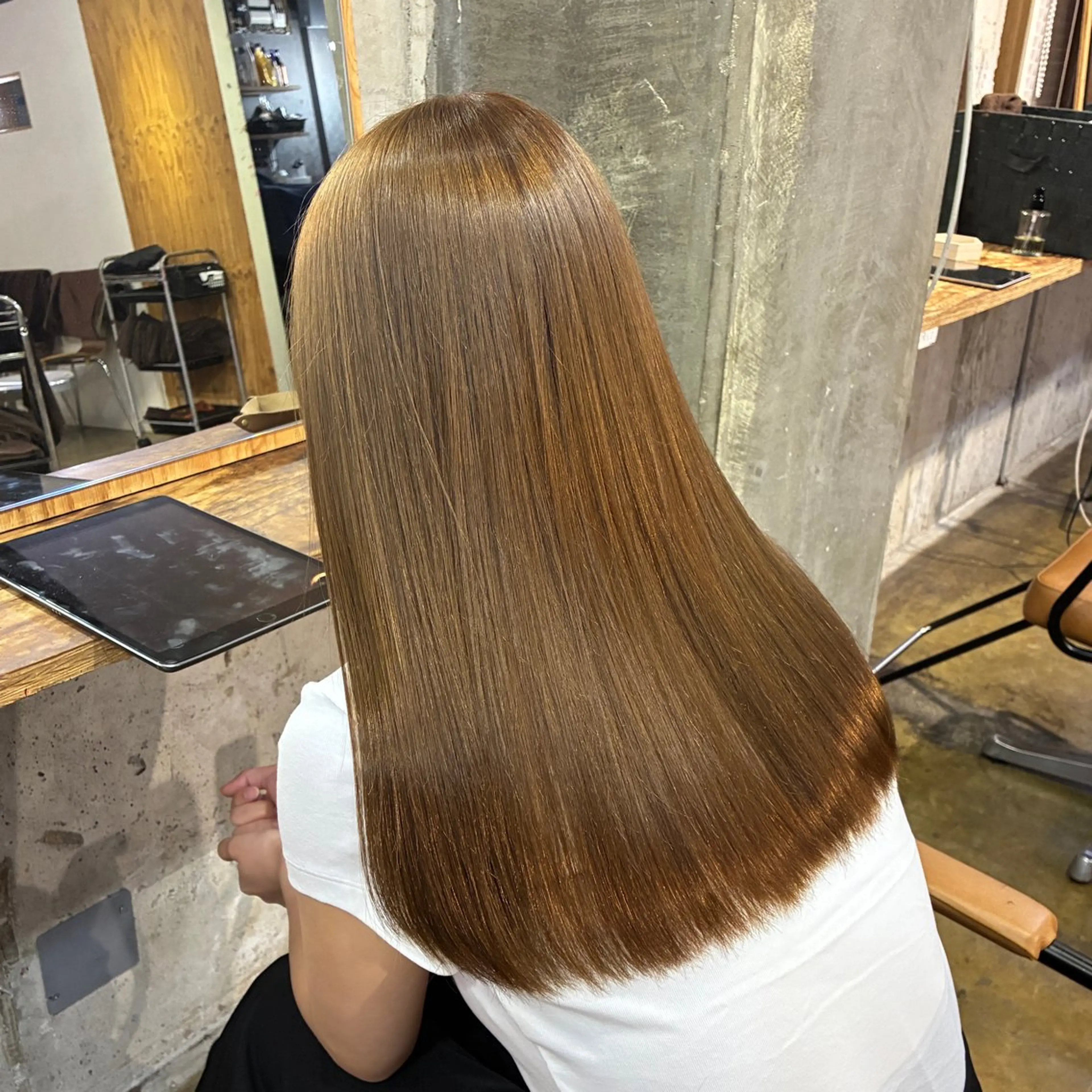 ミディアム カラー ふかたさや🌟 艶感カラー🌟のヘアスタイル