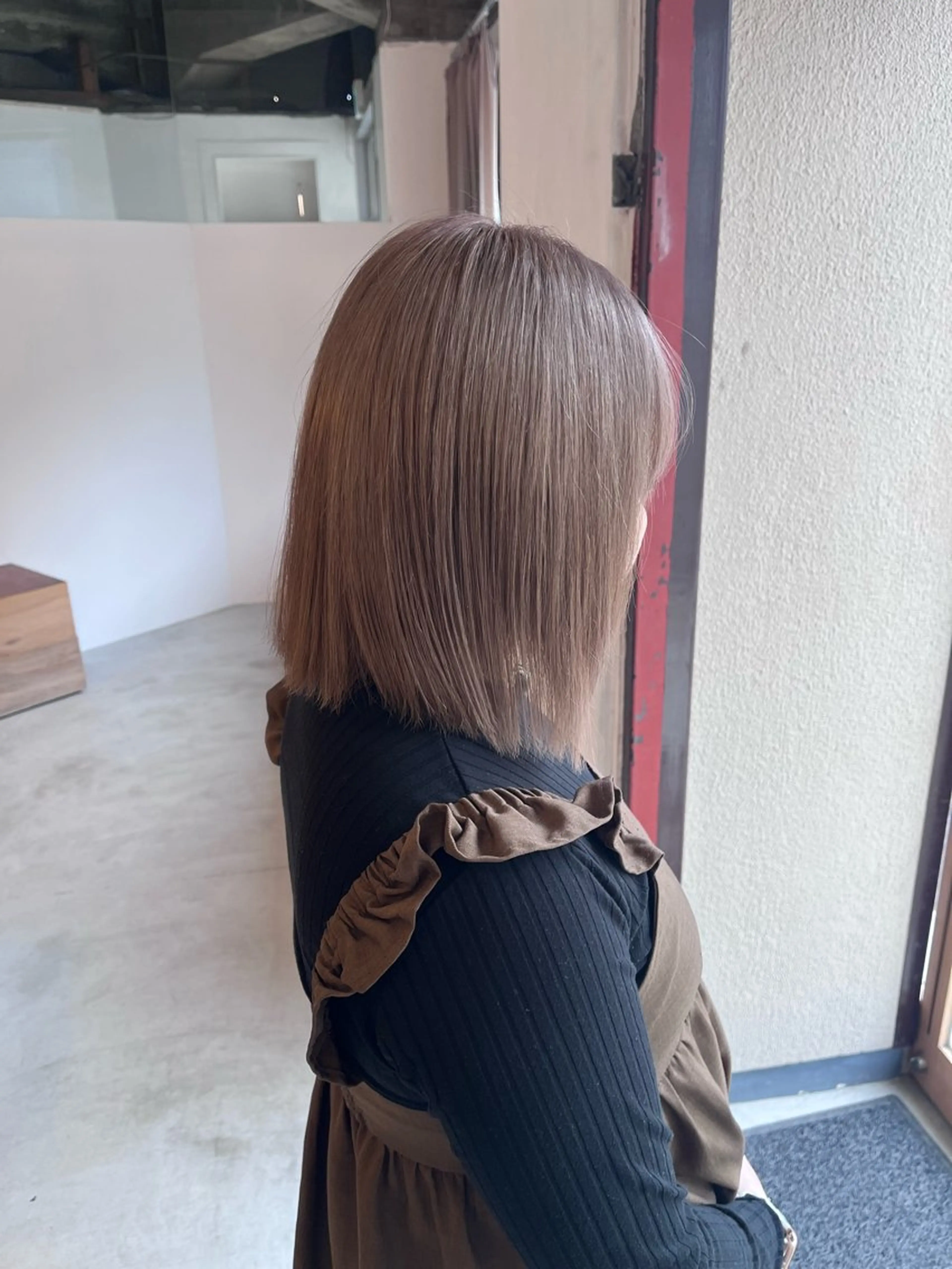 ミディアム ヘアカラー anri/野田/ ボブカットのヘアスタイル