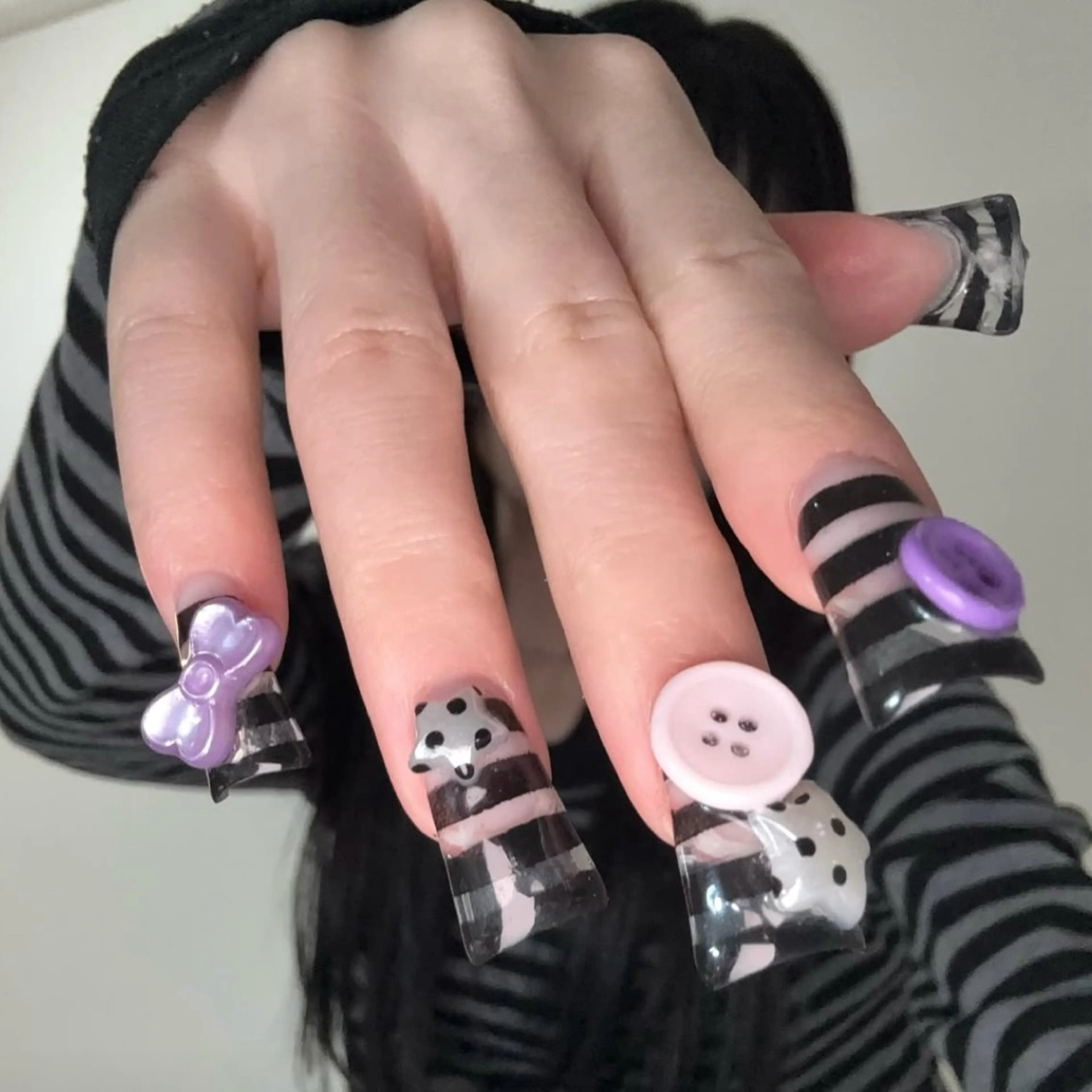 ネイル shuttan *:･｡ﾟ★のネイルデザイン