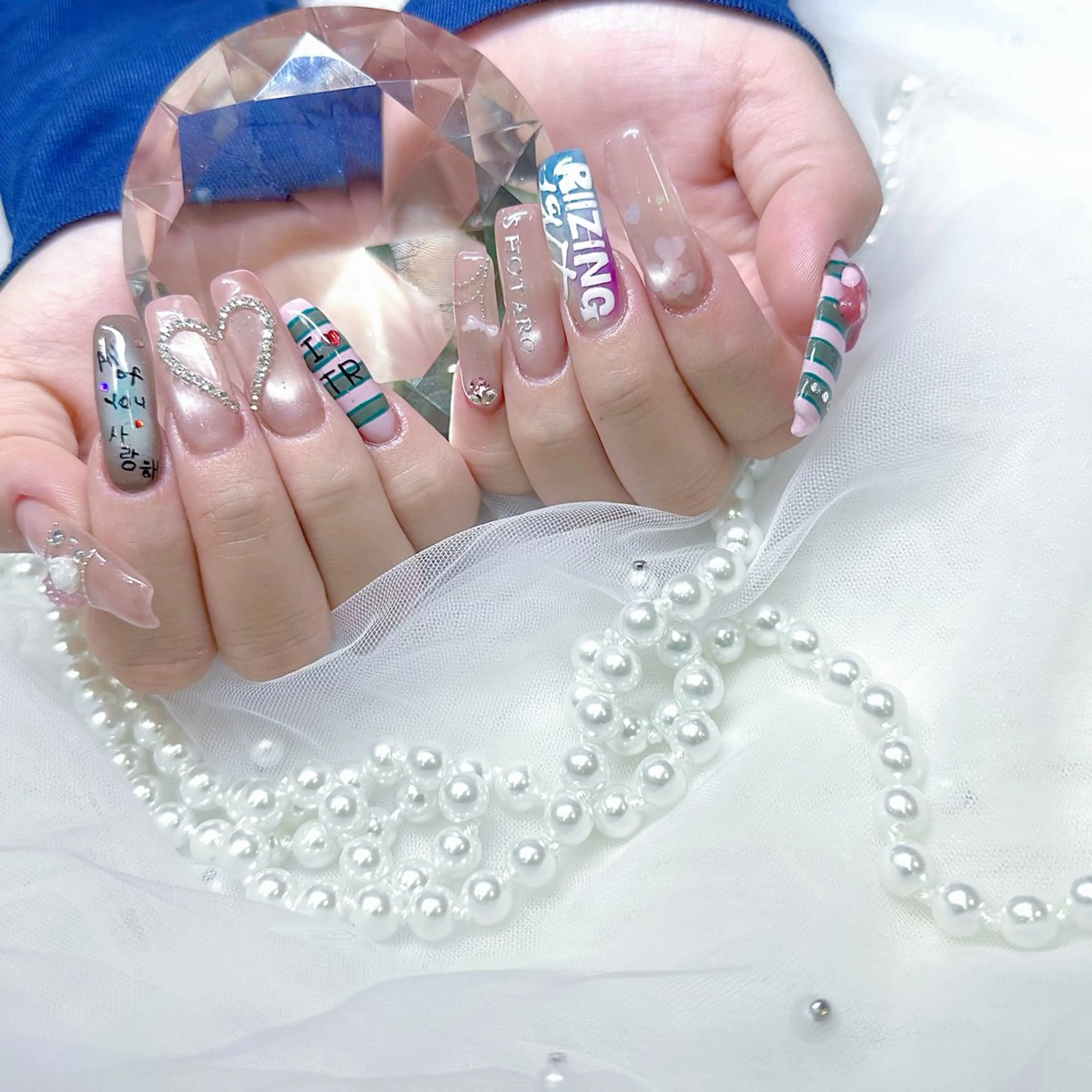 ネイル 韓国/オタクネイル 住道 :▶︎ Rioのネイルデザイン