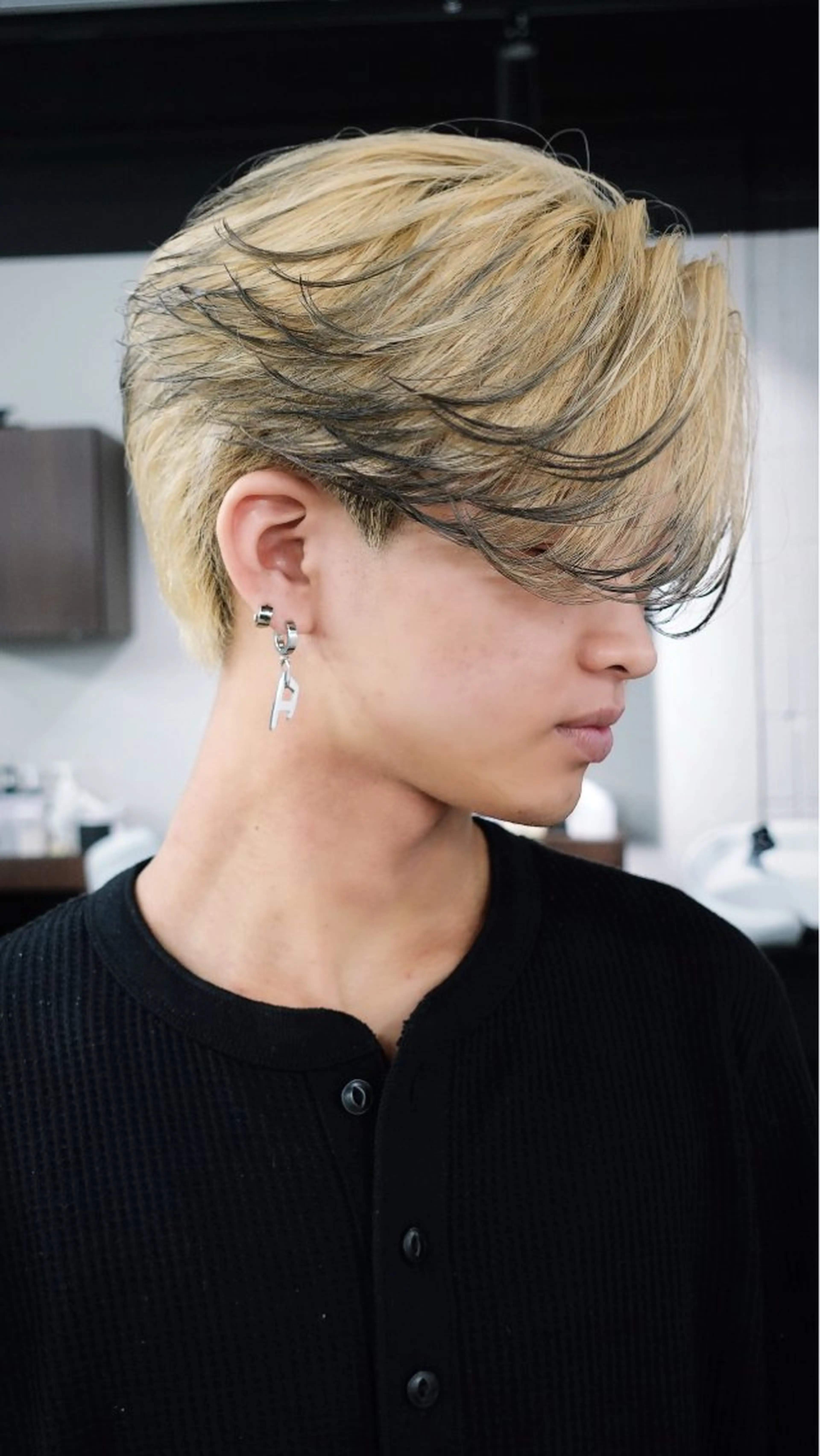 カラー メンズ 湖城 恵吾のヘアスタイル