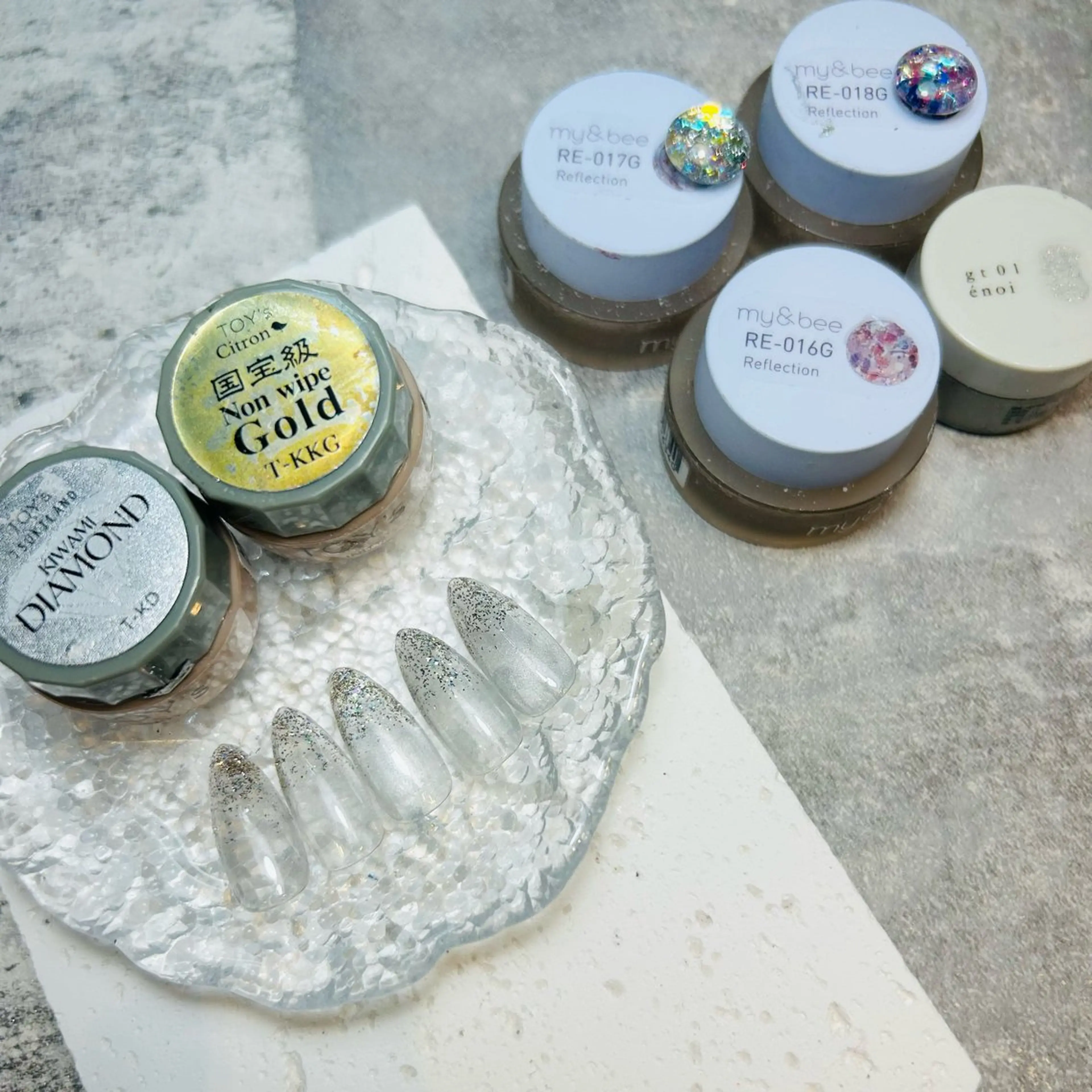 ネイル グラデーション ラメ(グリッター) ラメグラデーション 東十条muumii ネイルまつ毛のネイルデザイン