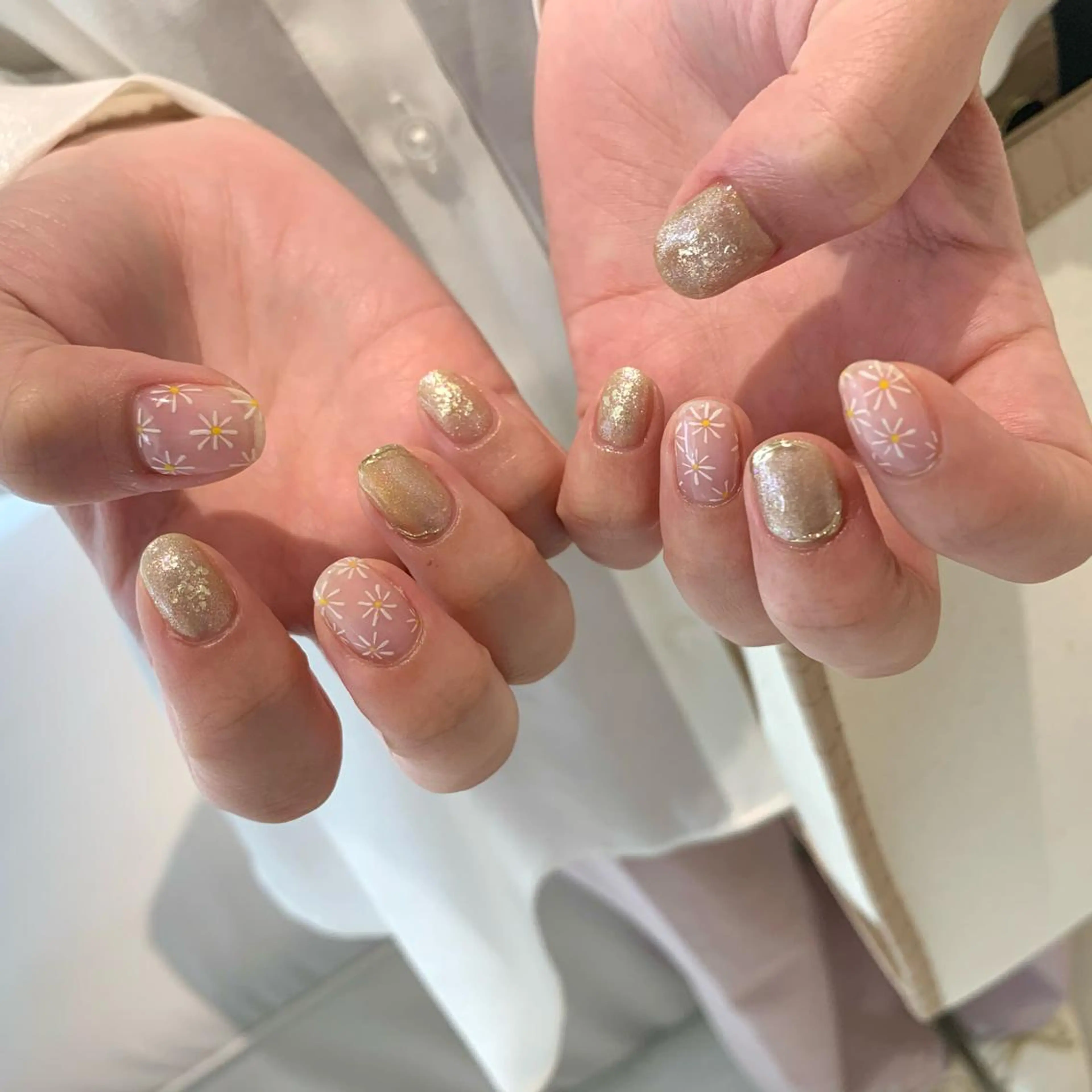 ネイル ハンドネイル ハンドケア lily 立川 MIZUKIのネイルデザイン