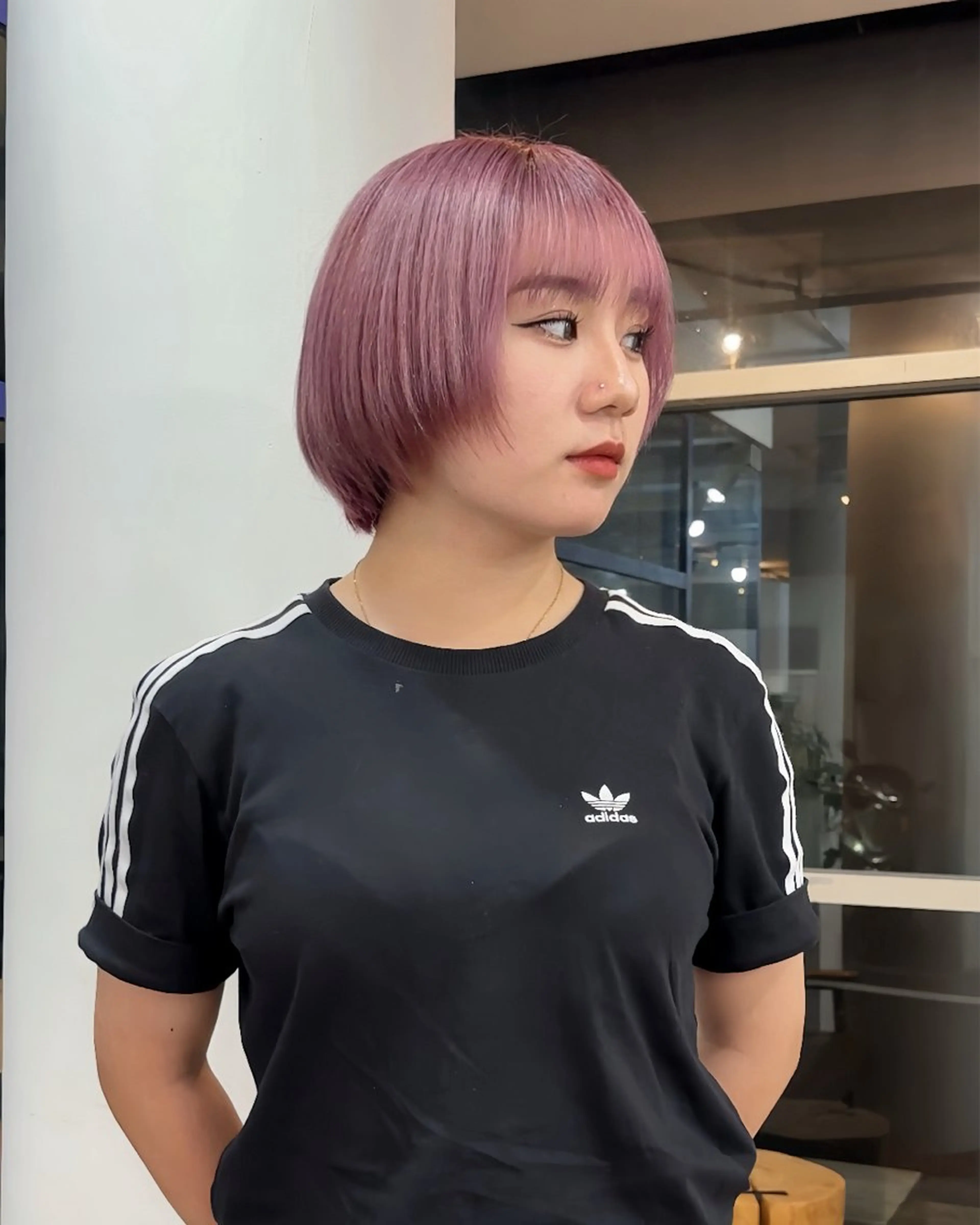 ショート カラー ピンクカラー 磯　亜由香🌼 ブリーチ/ボブカットのヘアスタイル