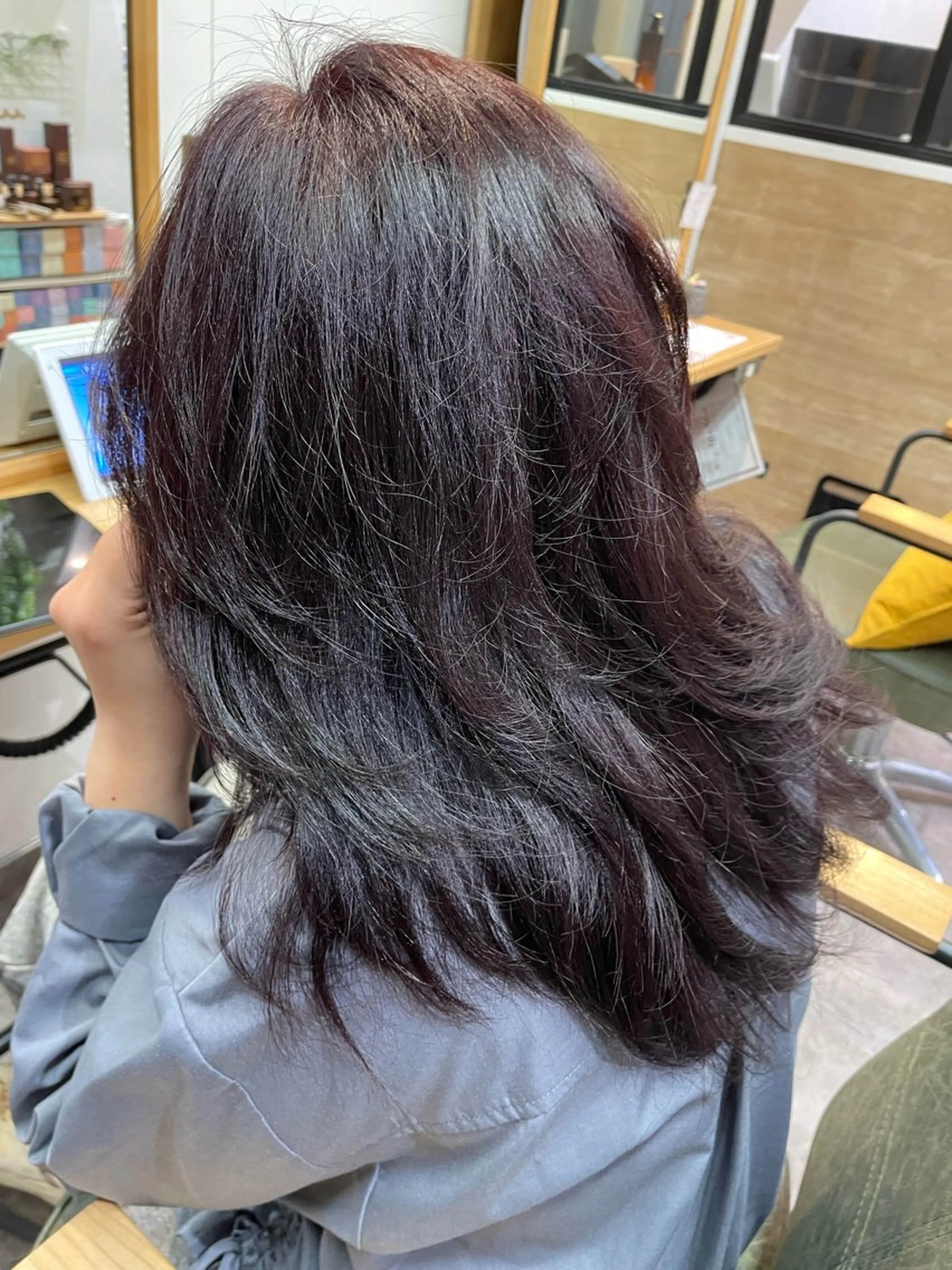 セミロング カラー カット ヘアカラー トリートメント 🎀レイヤー/パーマ カラー/ai🎀のヘアスタイル
