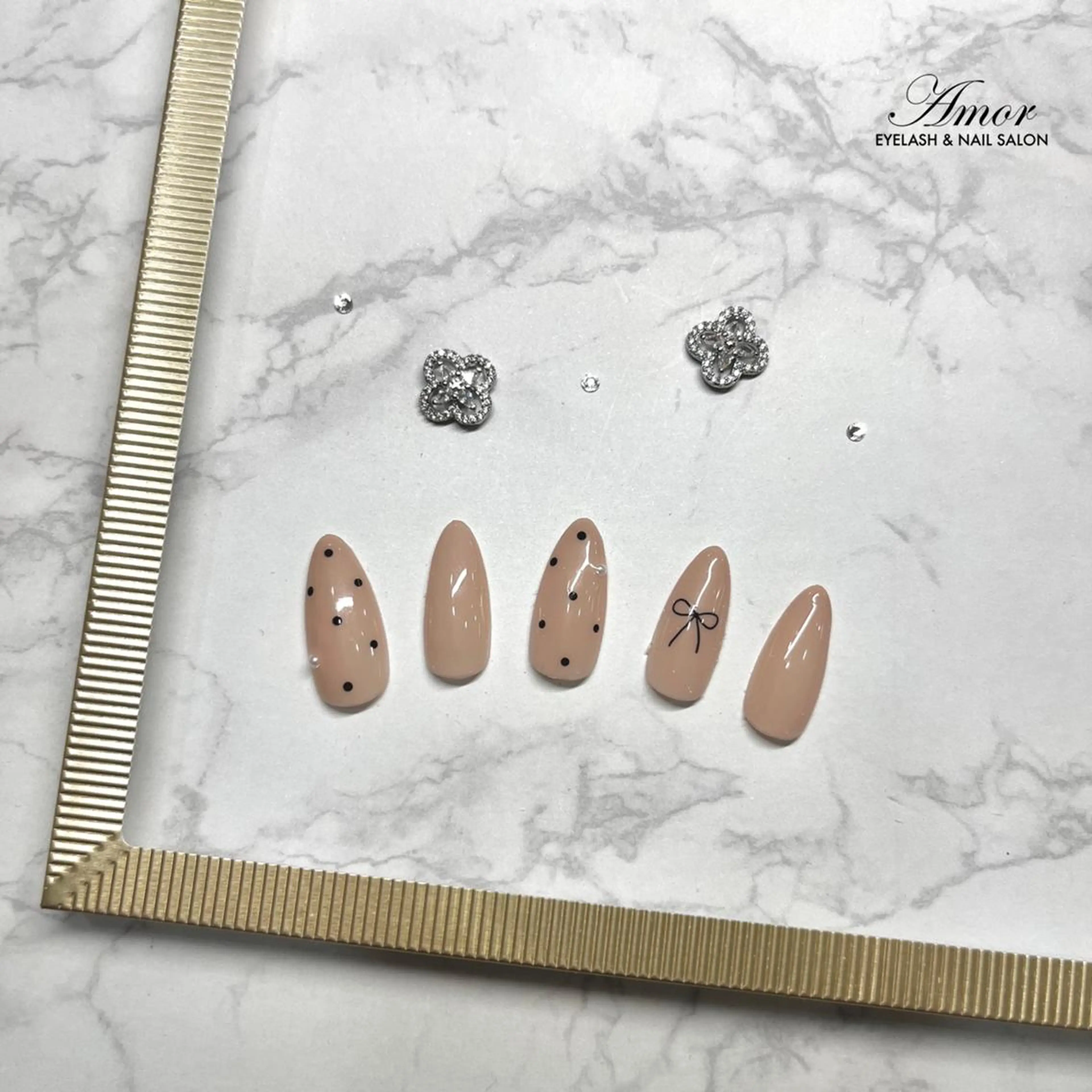 ネイル ハンドネイル Nailist MIUのネイルデザイン