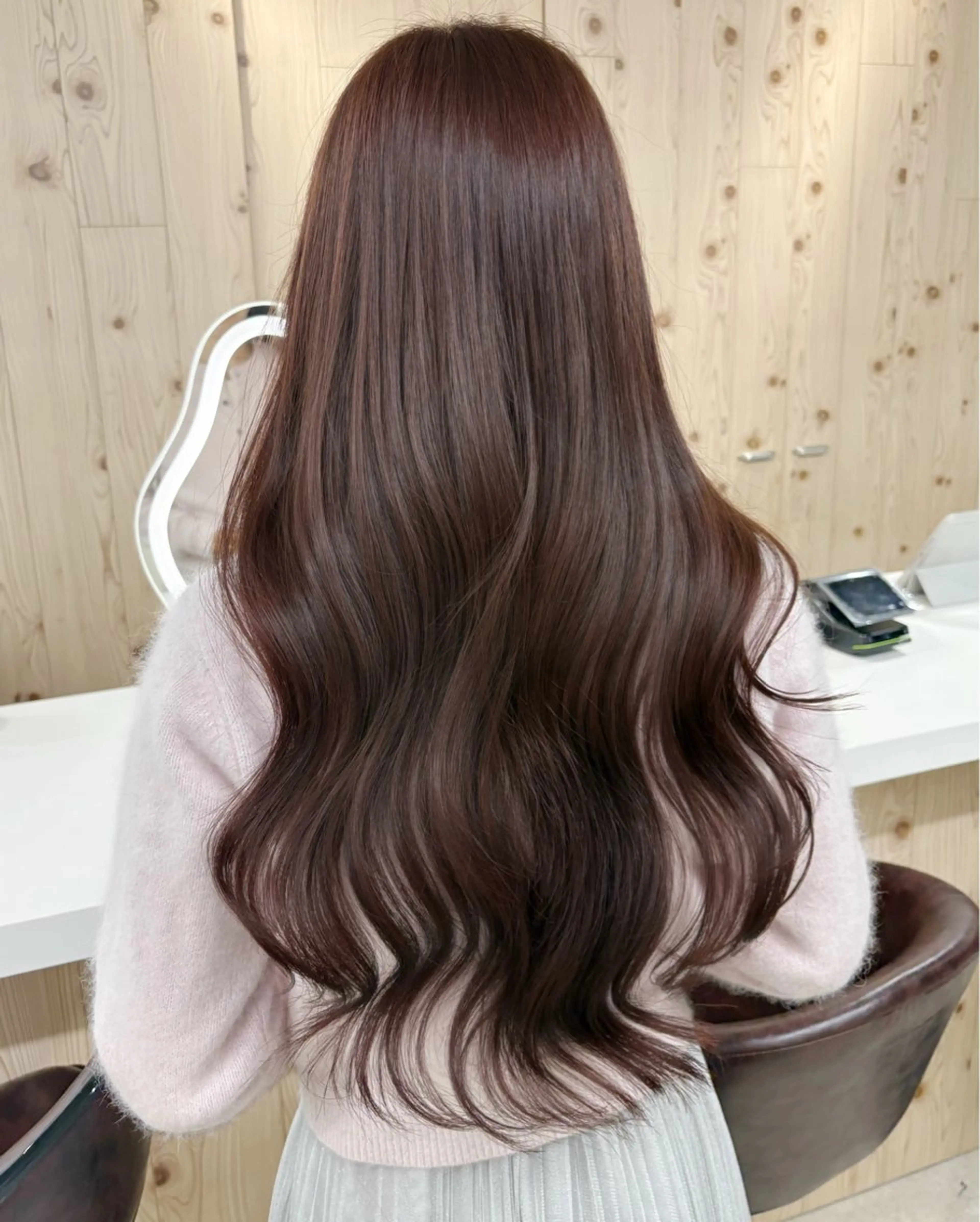 ロング カラー カット ヘアカラー トリートメント ヘアセット 新宿/韓国ヘア/ 髪質改善ストレートのヘアスタイル