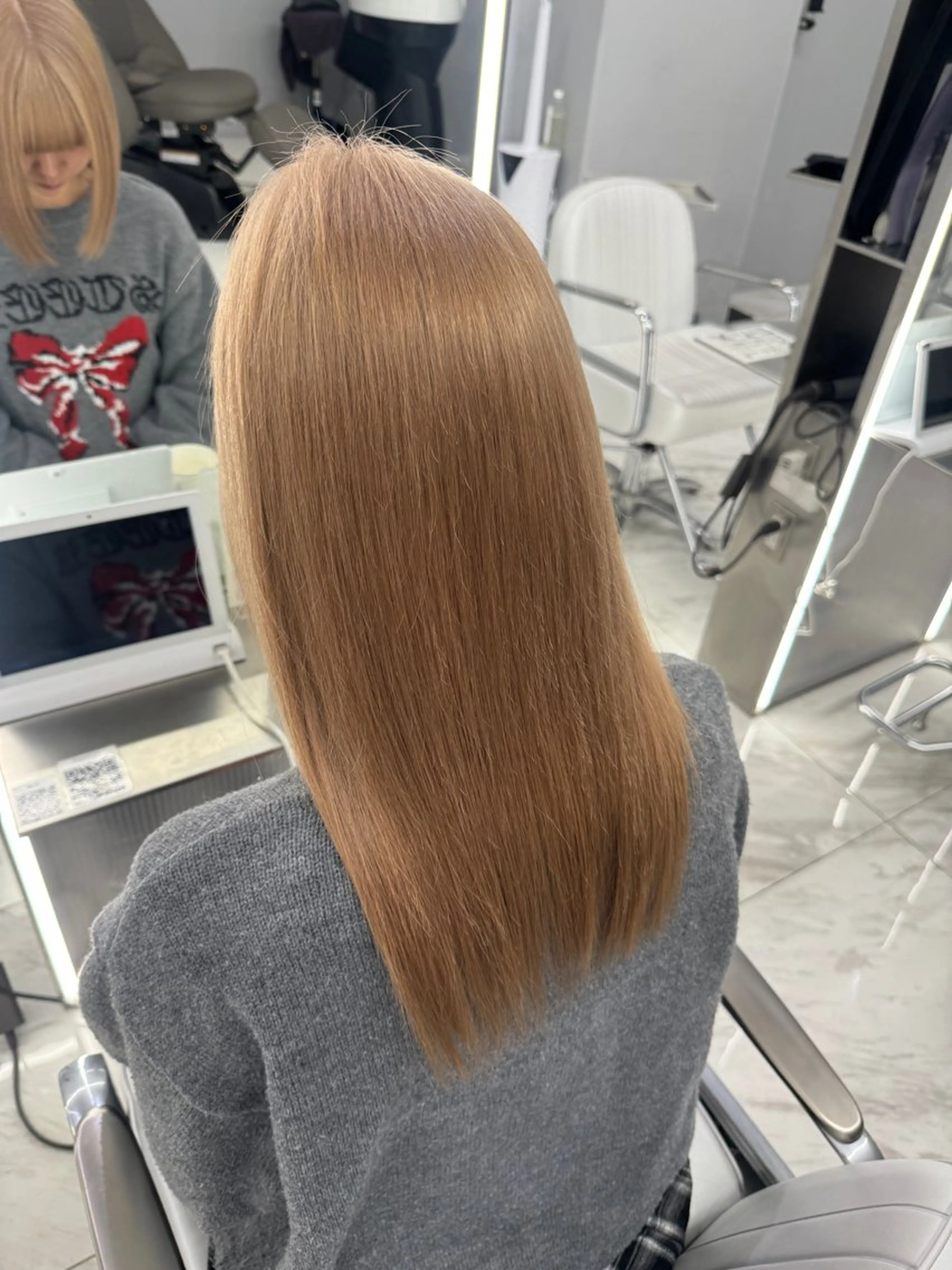 セミロング カラー ショートカットモデル 🎀🩵RISAのヘアスタイル