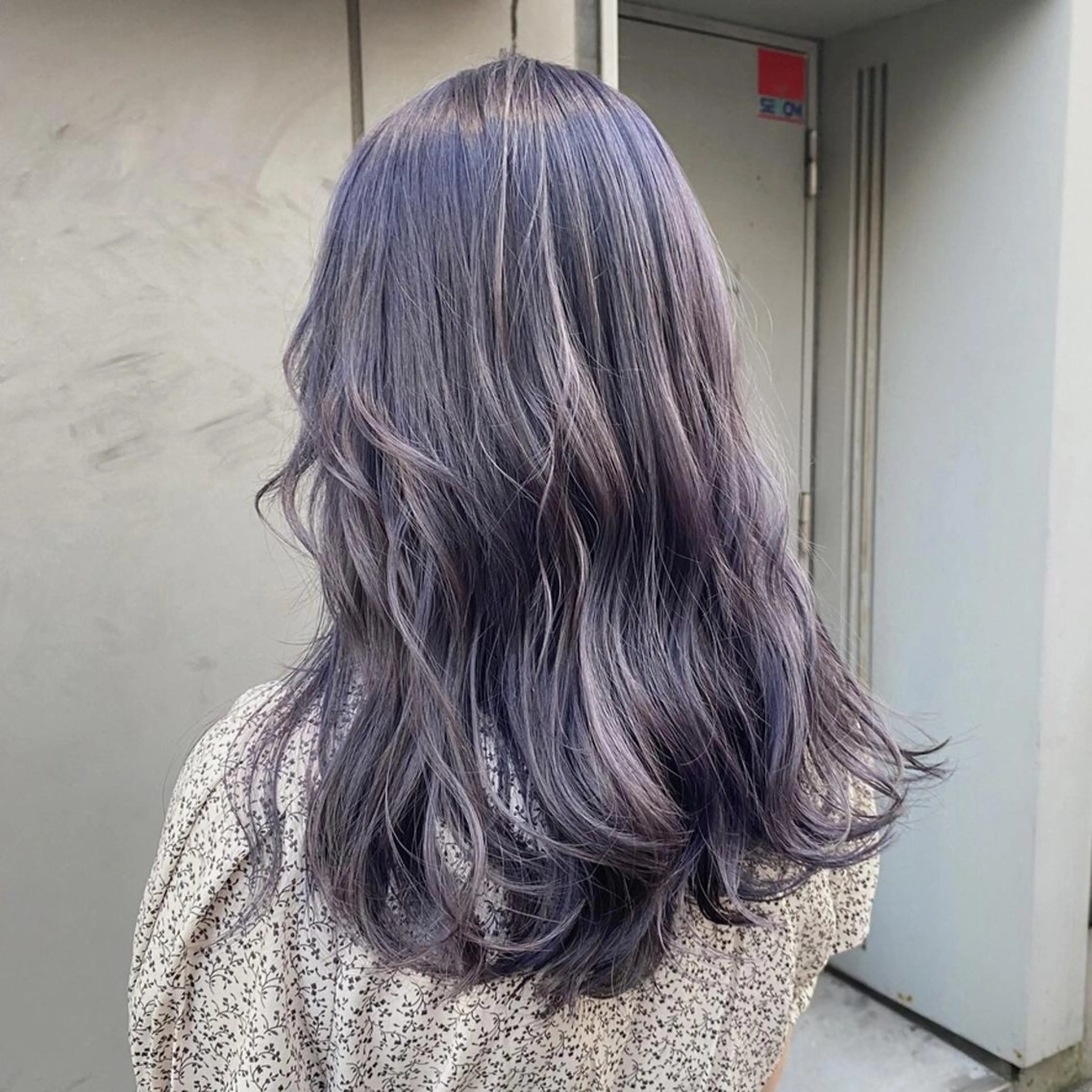 カラー *トレンド韓国スタイ ル🇰🇷モデル募集のヘアスタイル