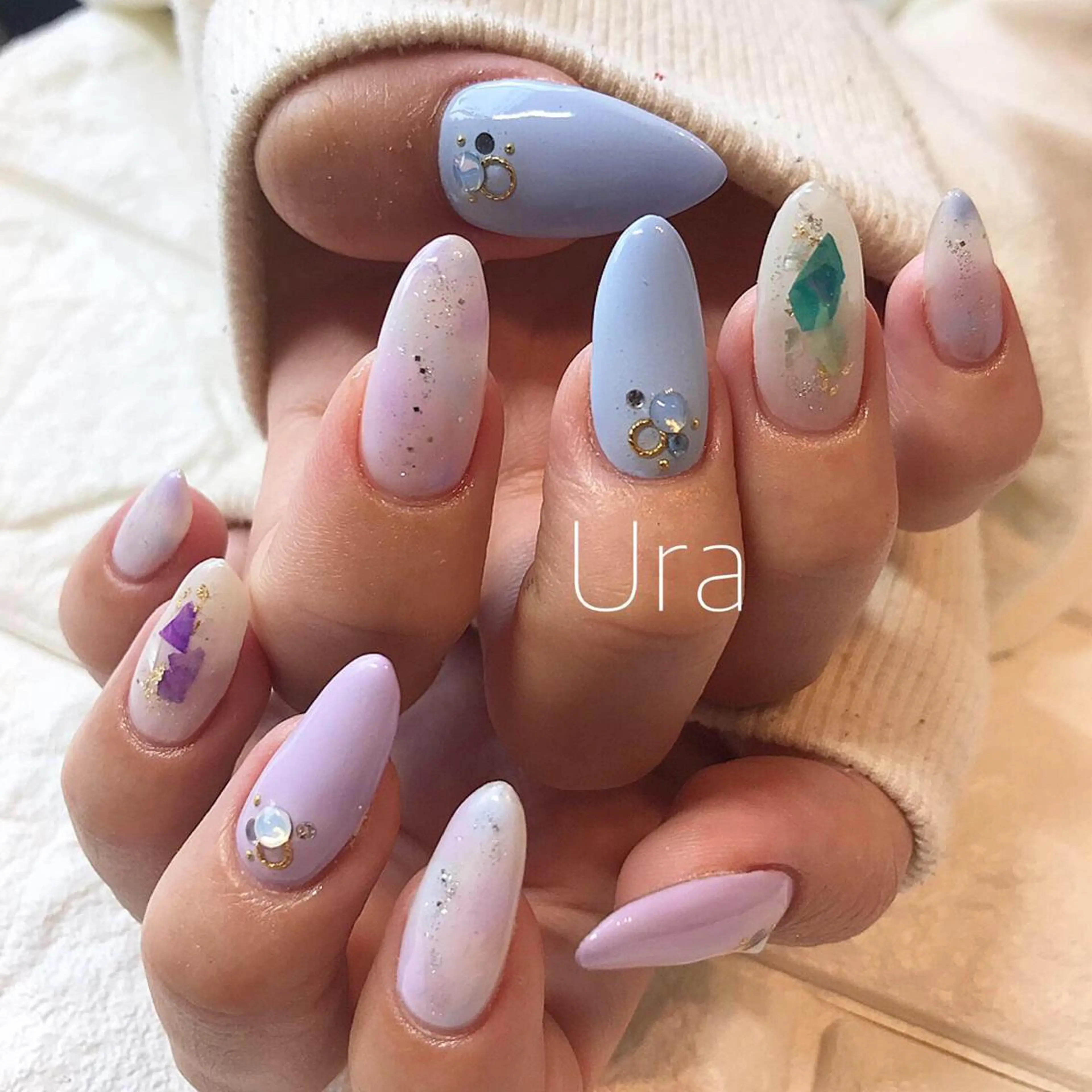 ネイル UrakoNail 《nail》のネイルデザイン