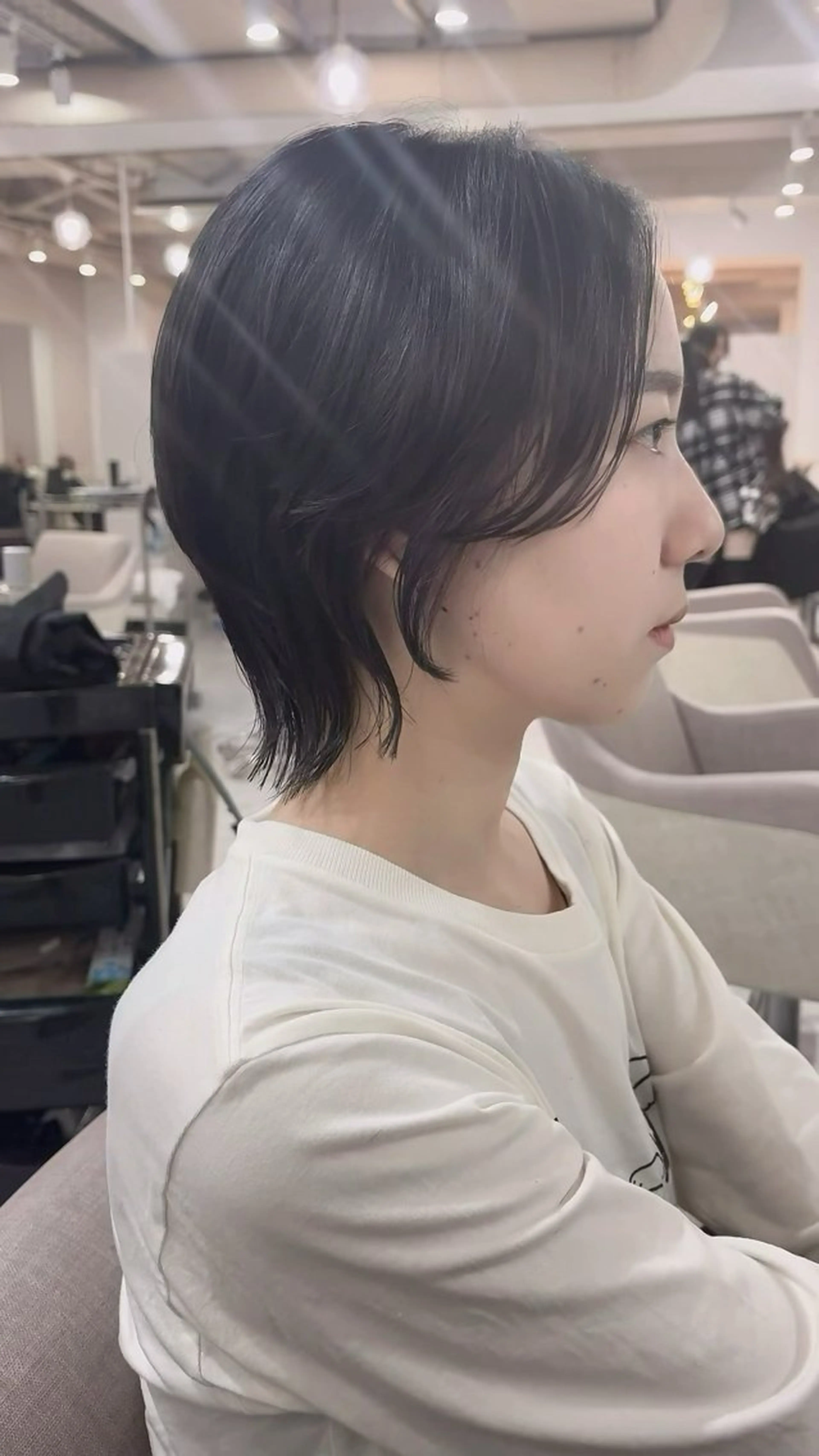 ショート レイヤー/ウルフ/ 縮毛矯正/照井友梨のヘアスタイル