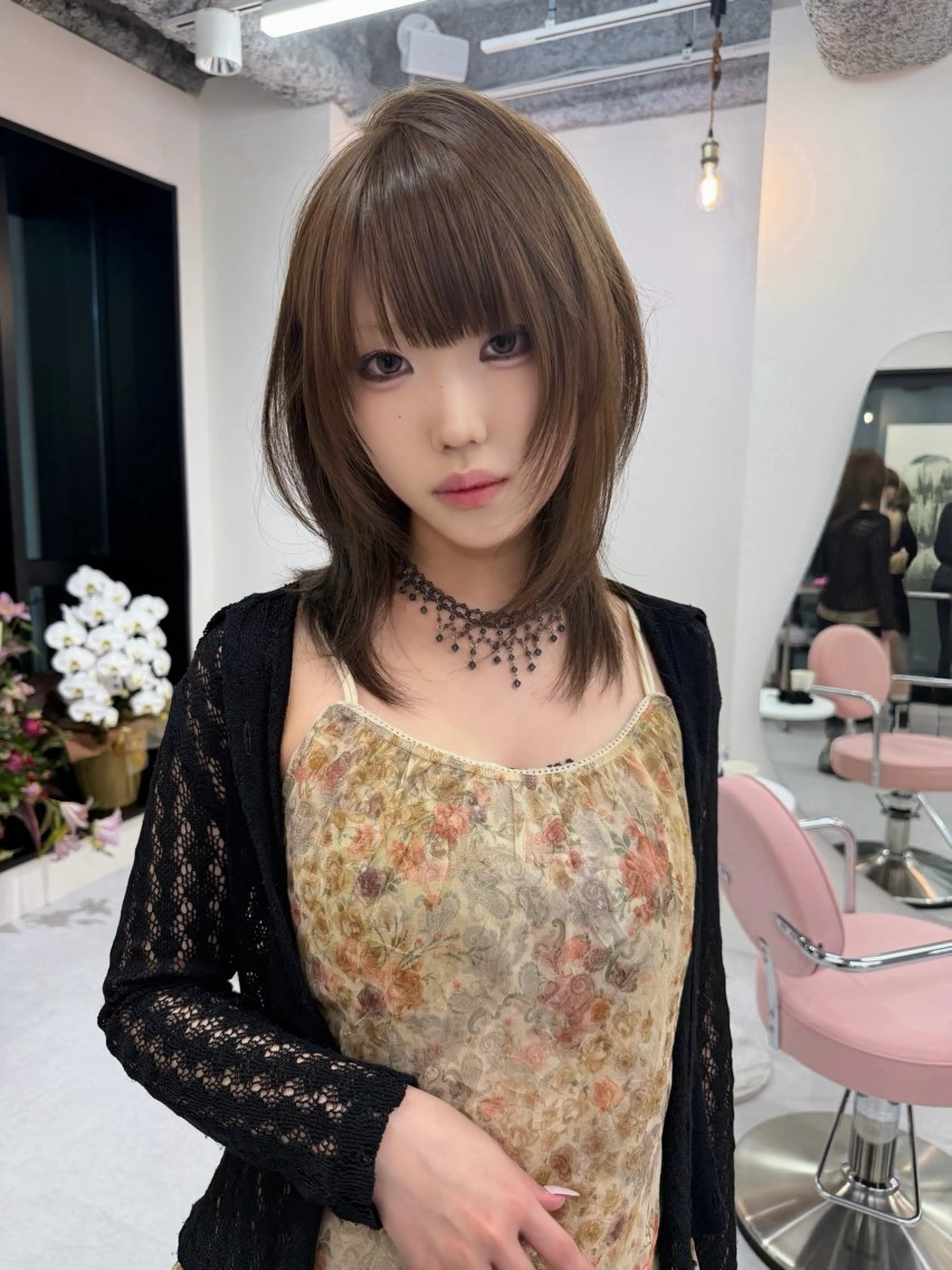 ミディアム カラー カット ヘアカラー トリートメント RiA/レイヤーカッ ト/ハッシュカットのヘアスタイル