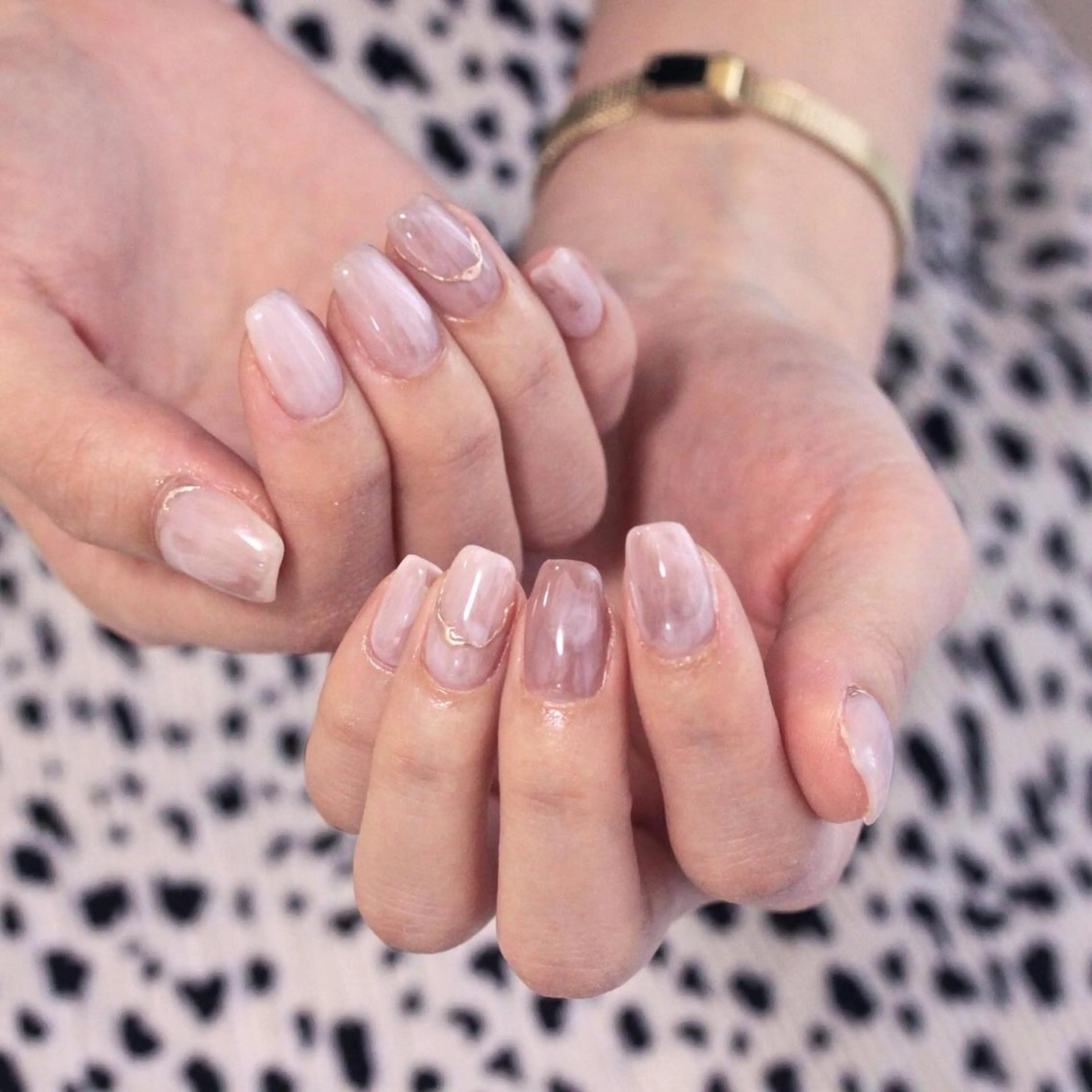 ネイル 大理石ネイル(マーブル) ストーンネイル ハンドネイル Elio所属・Elio 国泰寺のネイルデザイン