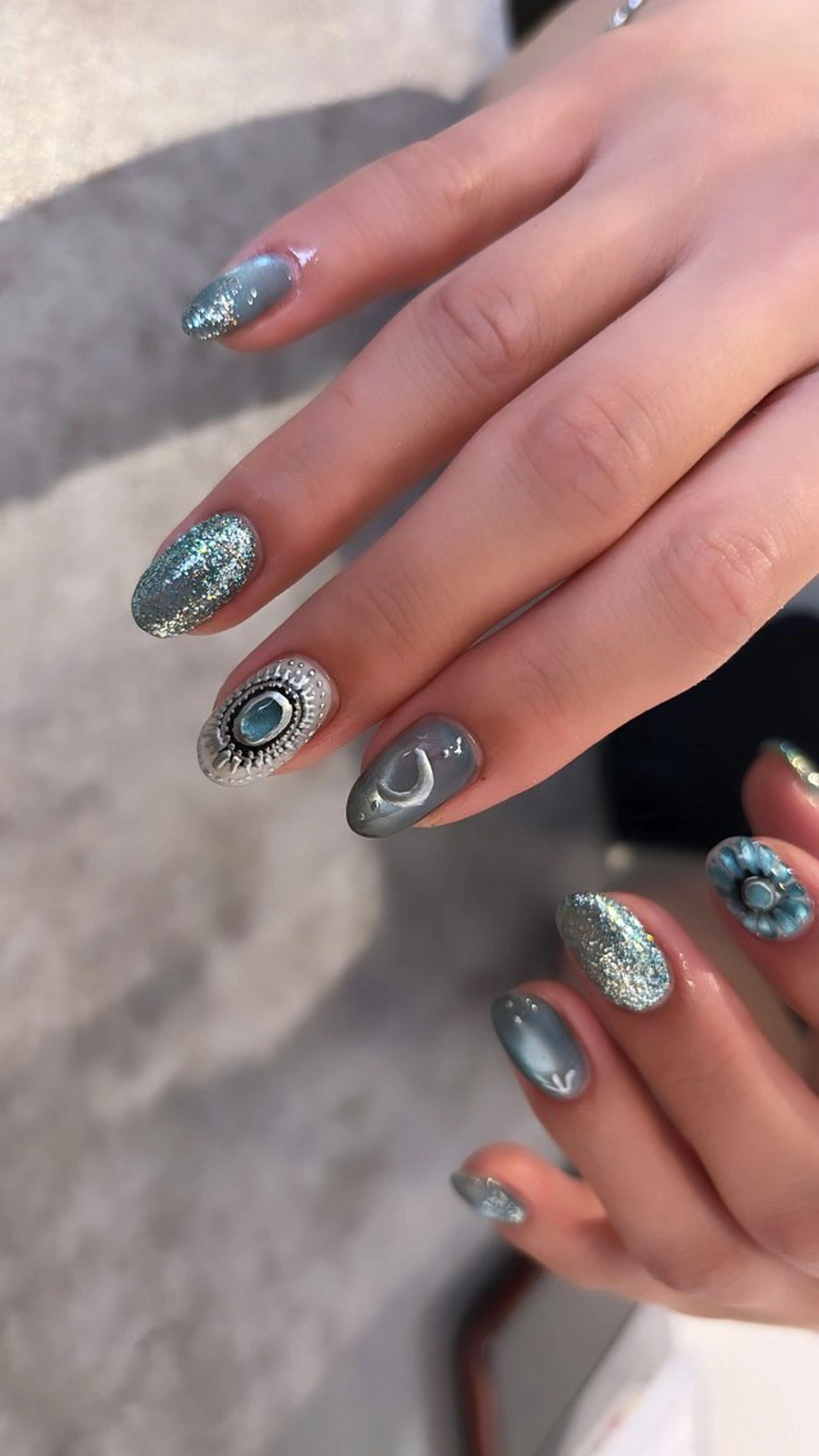 ネイル Mignon所属・Mignon 、のネイルデザイン