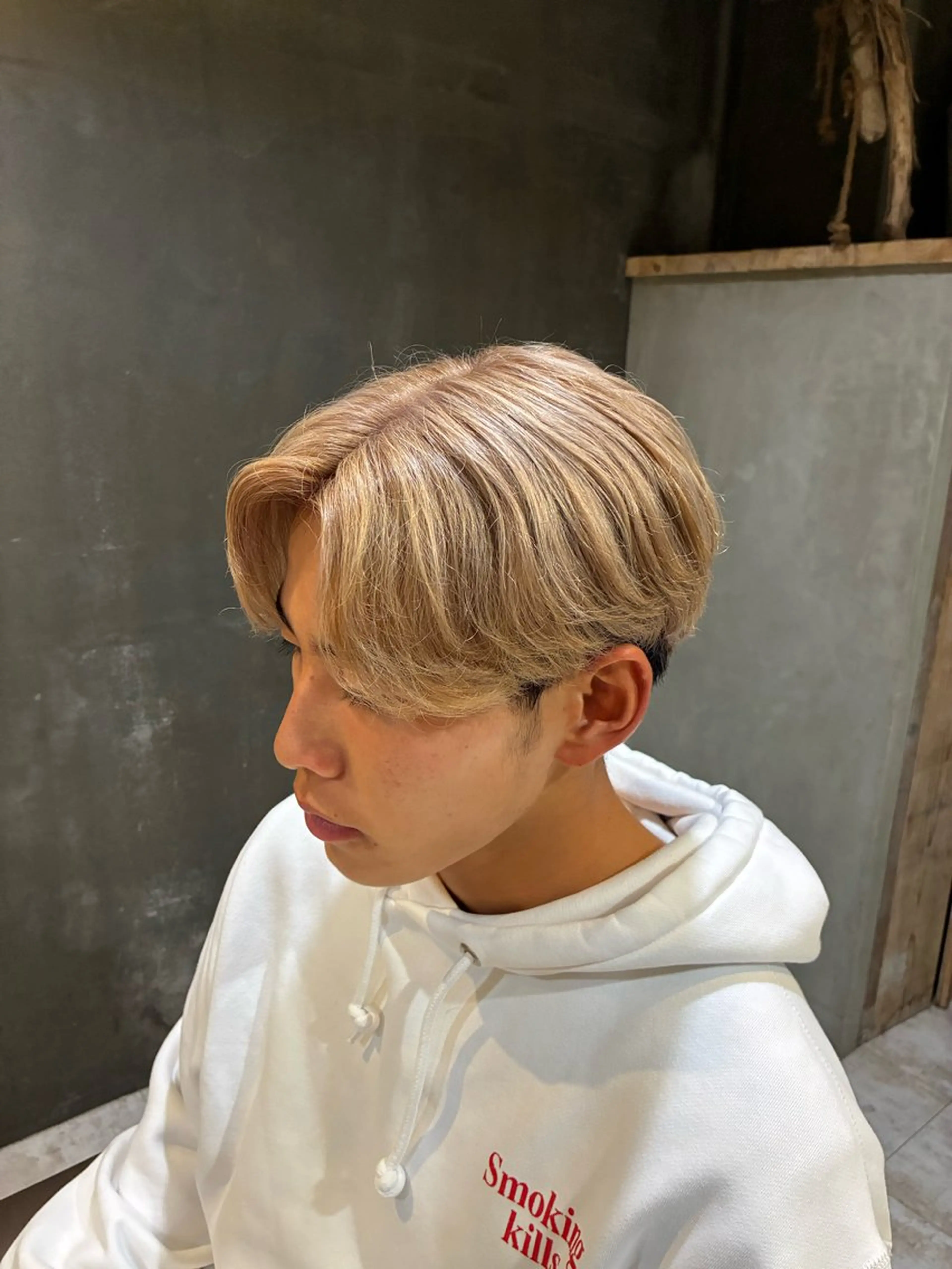 メンズ メンズブリーチ ヘアカラー 阿部 翔一郎/暖色系カラーのヘアスタイル