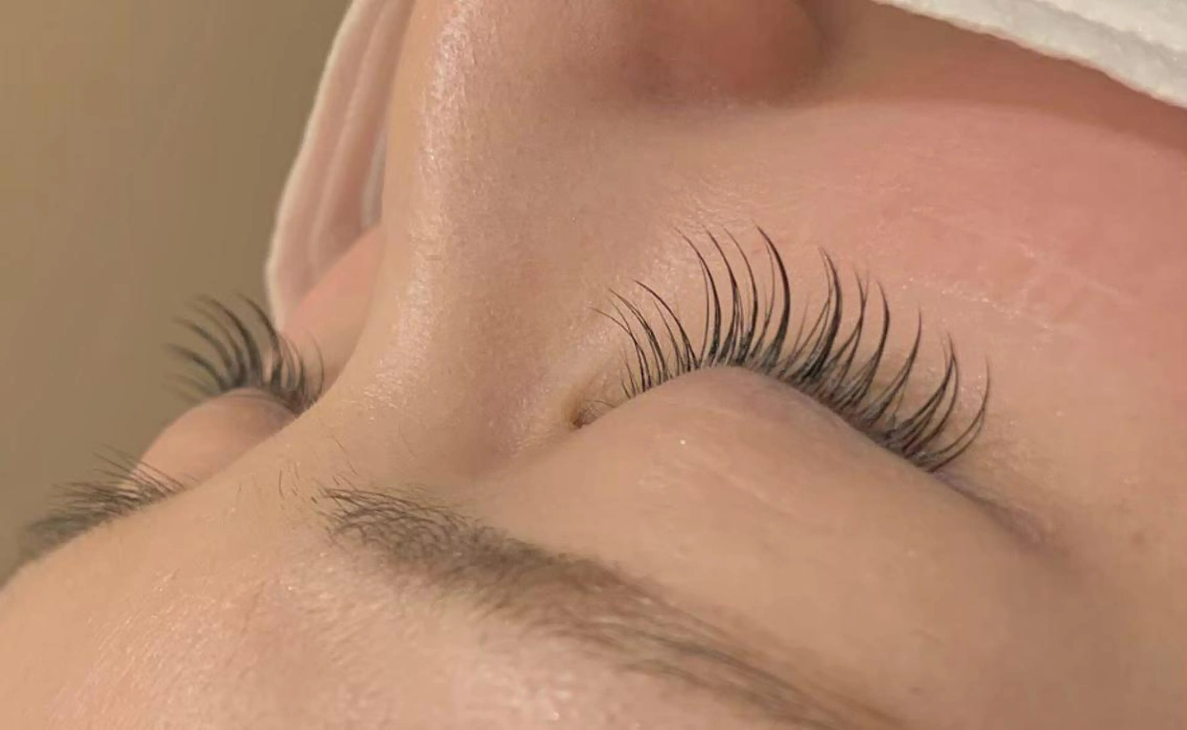 マツエク・マツパ レイヤー×顔周 り×髪質改善/MIUのヘアスタイル