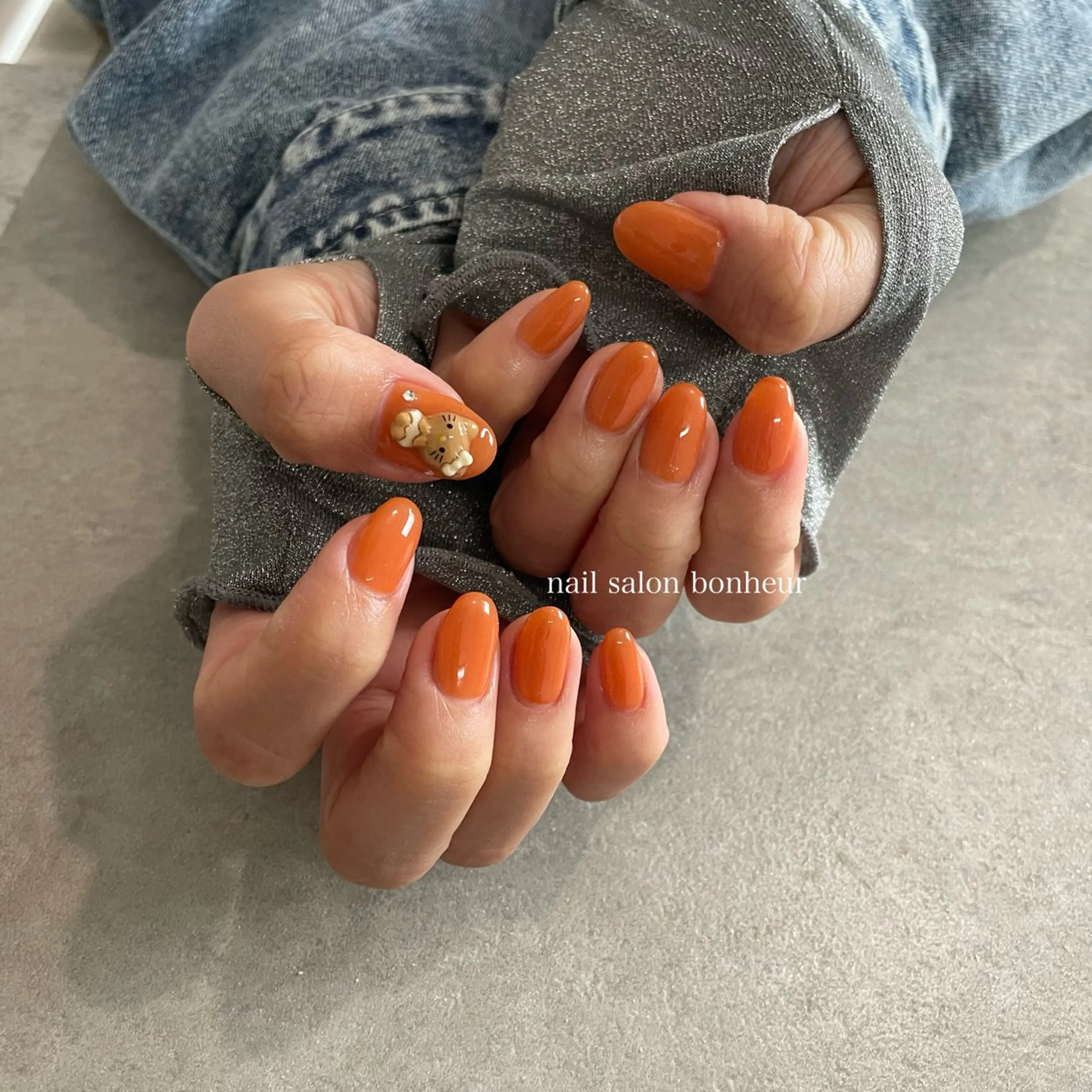 ネイル オレンジ 春ネイル ハンドネイル nail salon bonheurのネイルデザイン