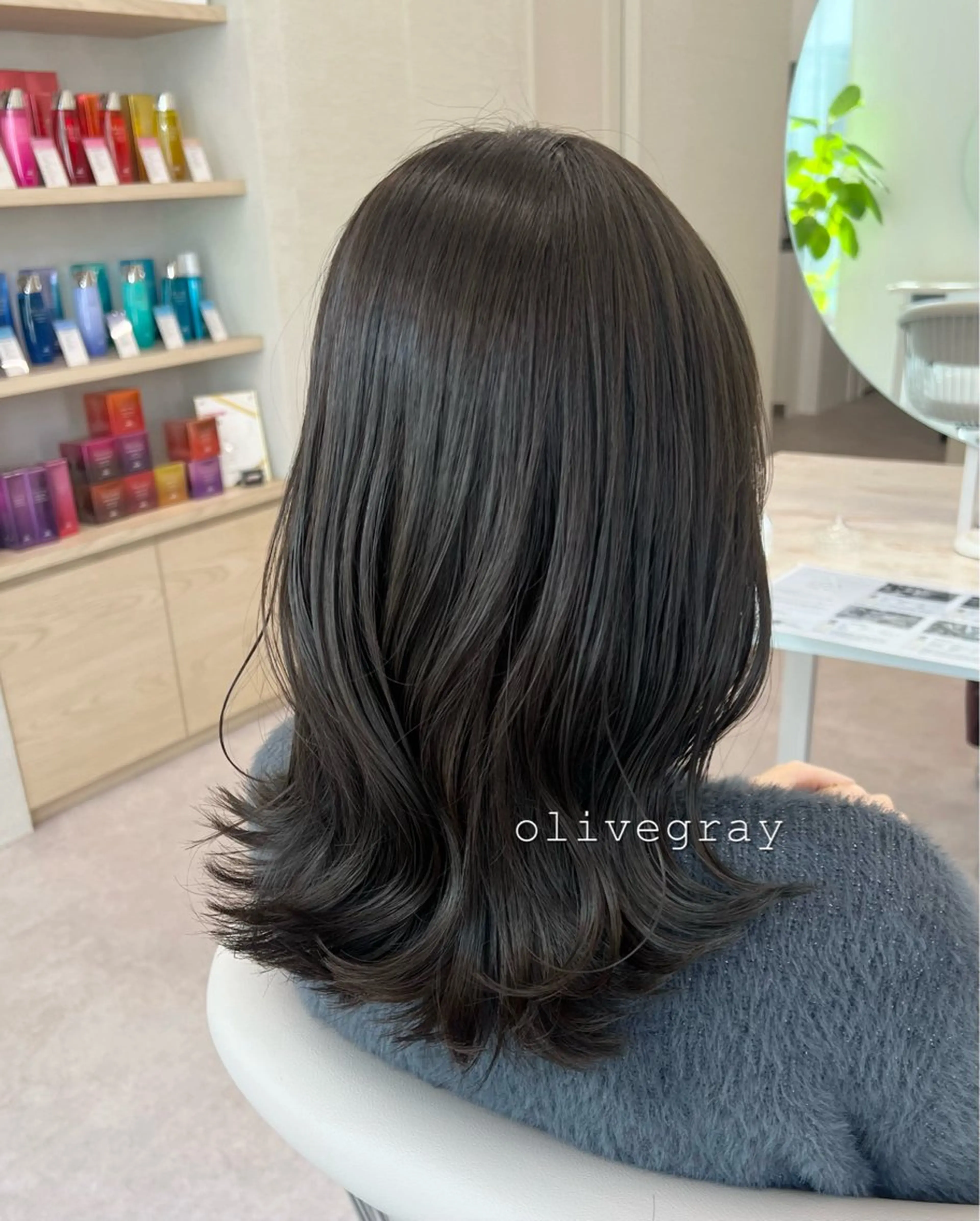 ミディアム カラー ベージュカラー 透明感カラー ハイライトカラー ハイライト 美髪矯正/髪質改善/ 艶髪🤍伊藤梨紗のヘアスタイル