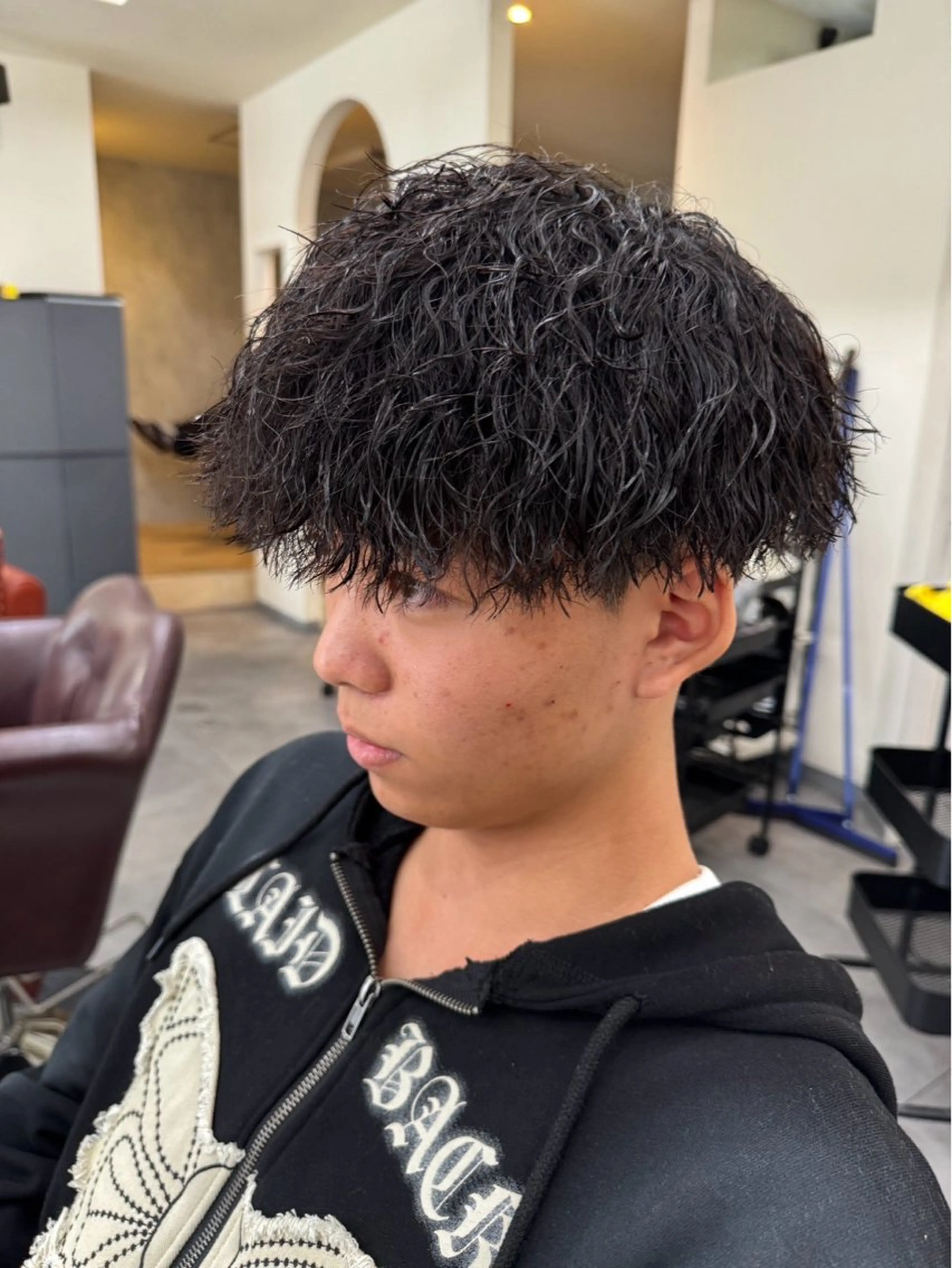 ショート カラー パーマ メンズ メンズ/パーマ/ 京都駅/井上光のヘアスタイル