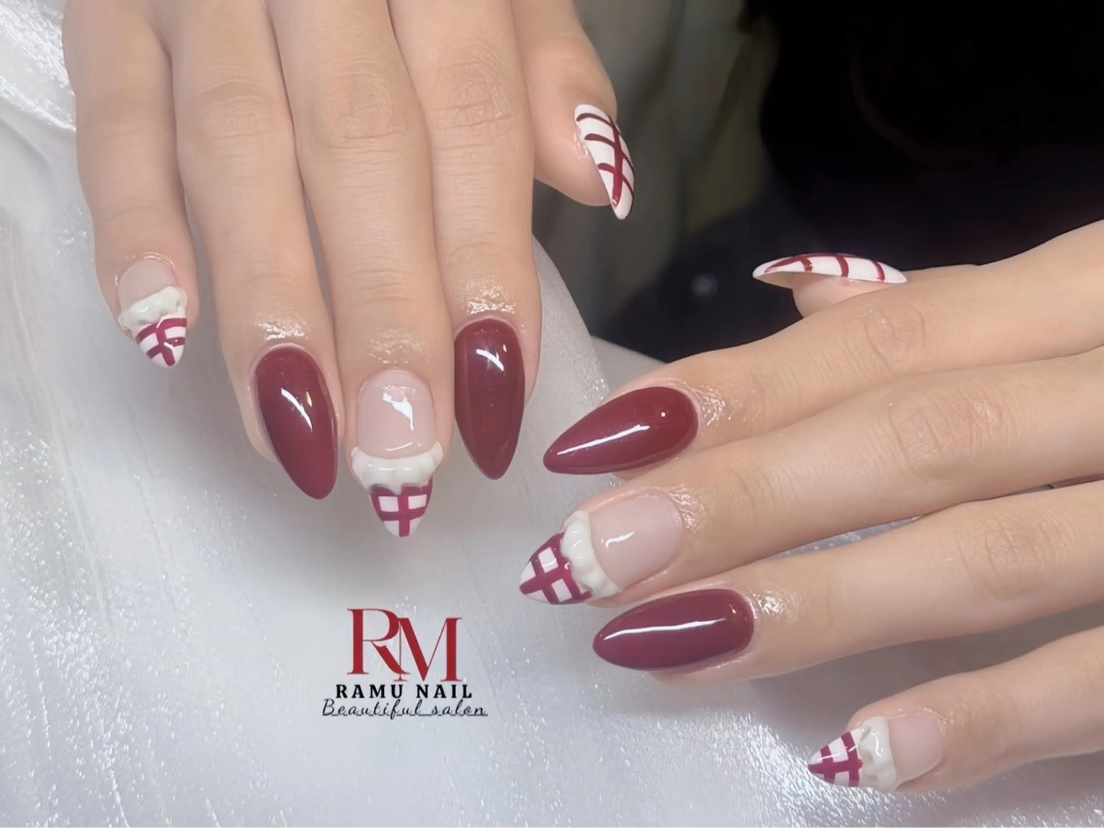 ネイル キラキラネイル マグネットネイル ミラーネイル ピンク ワンホンネイル ハンドネイル RAMU_Nail 池袋店のネイルデザイン