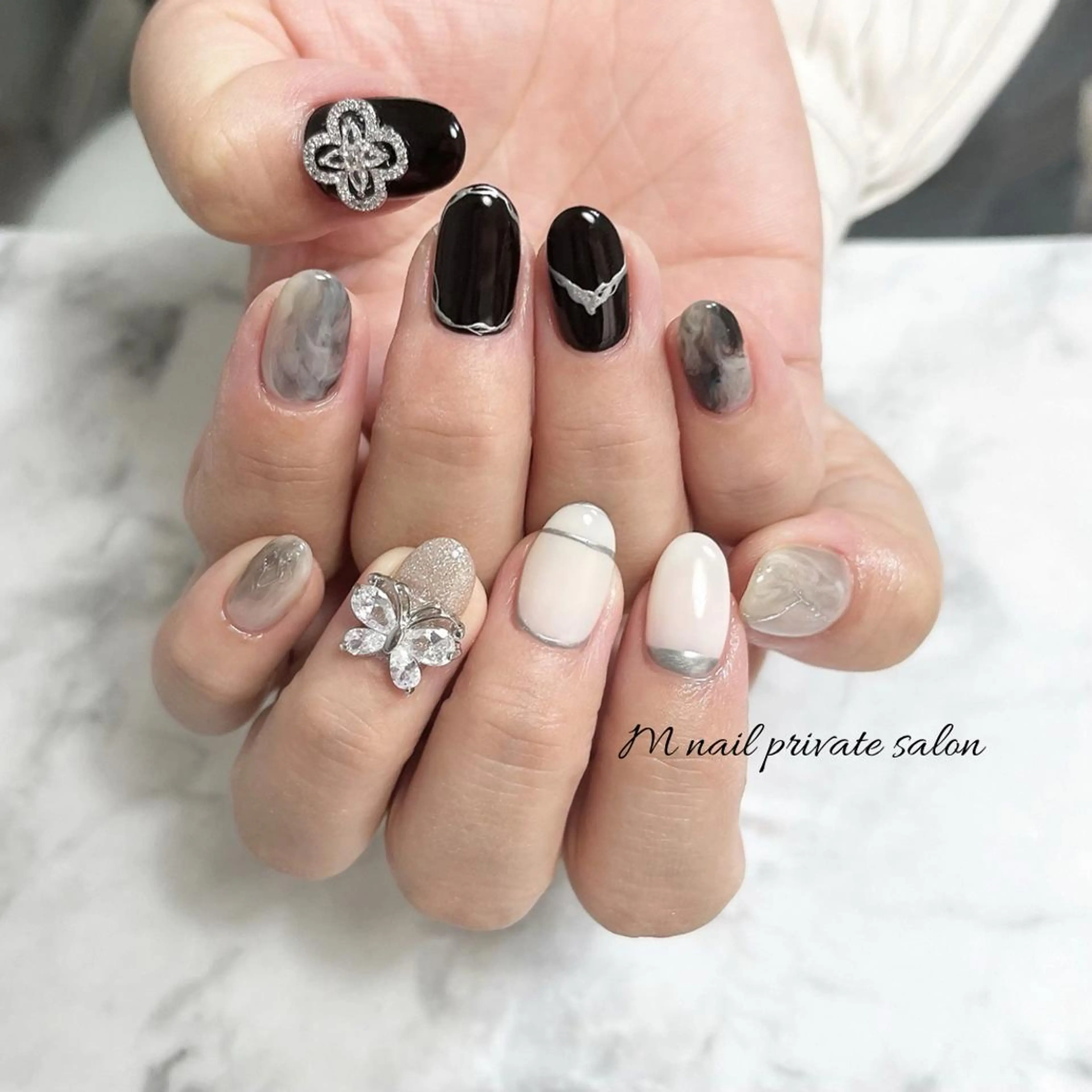 ネイル 持ち込み ハンドネイル M nailのネイルデザイン