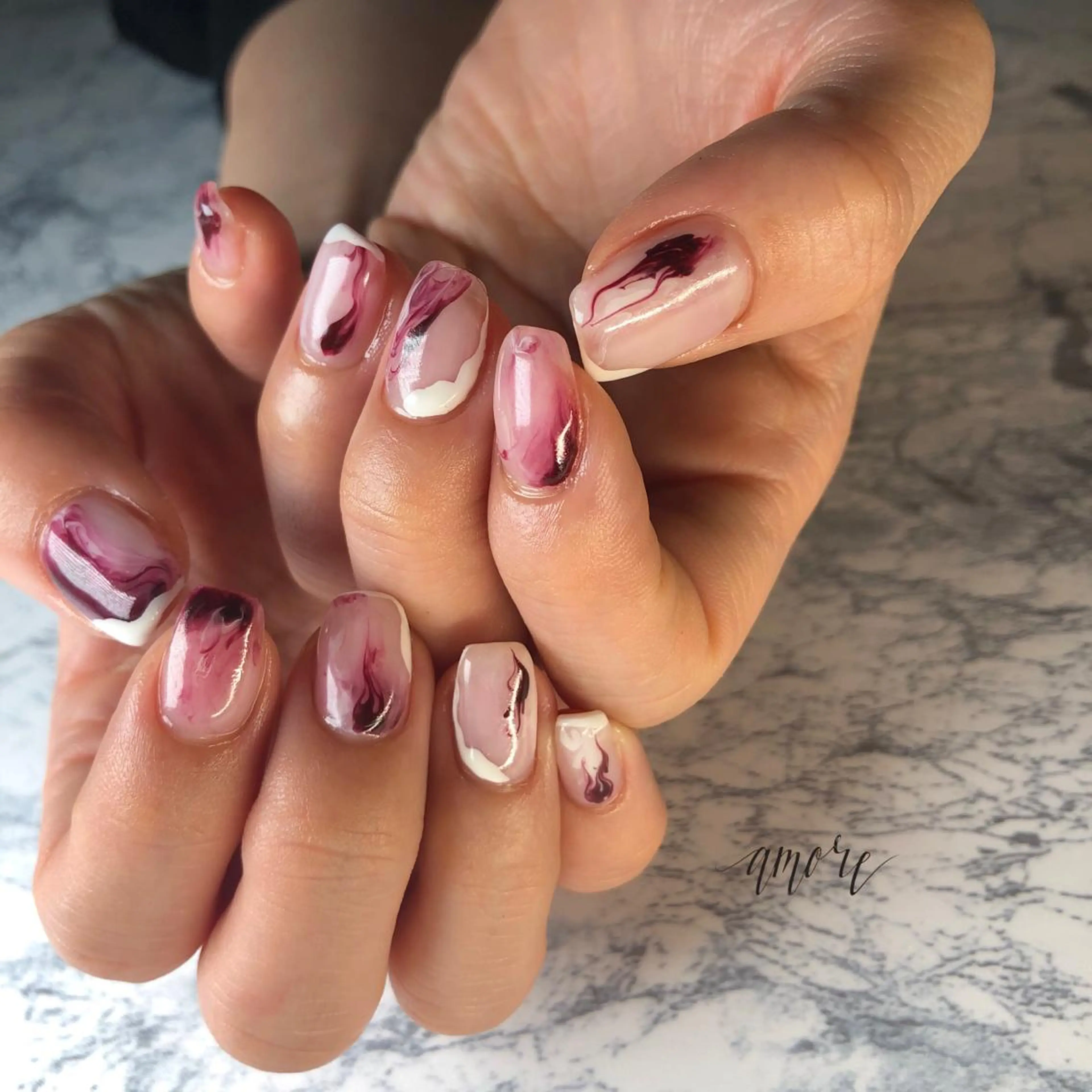 ネイル ジェルネイル 氷ネイル・うるうるネイル マグネットネイル ミラーネイル ニュアンスネイル You kyehwaのネイルデザイン