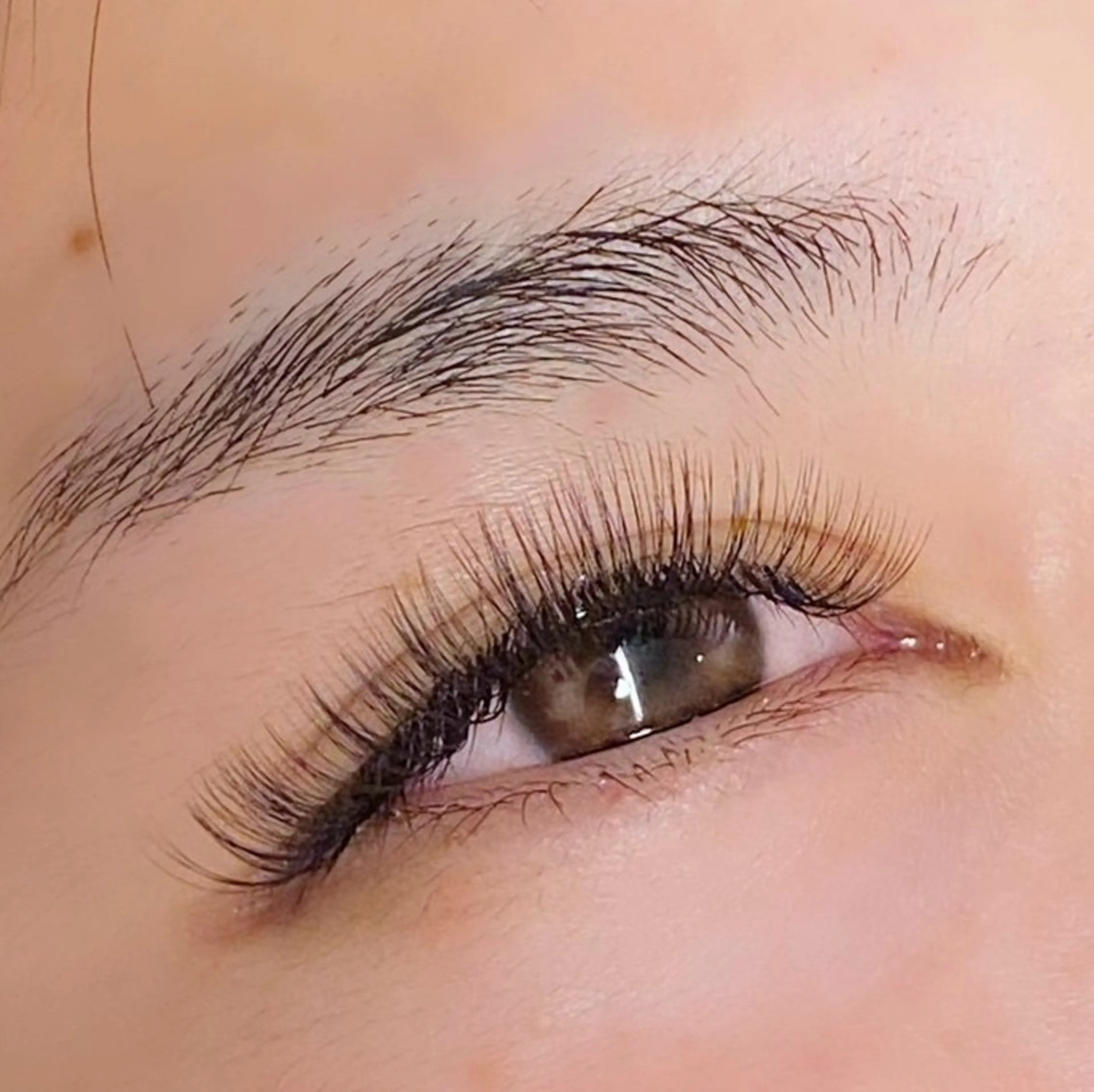 マツエク・マツパ ボリュームラッシュ リッカドンナ南森町店 こばたまりんのマツエク・マツパデザイン