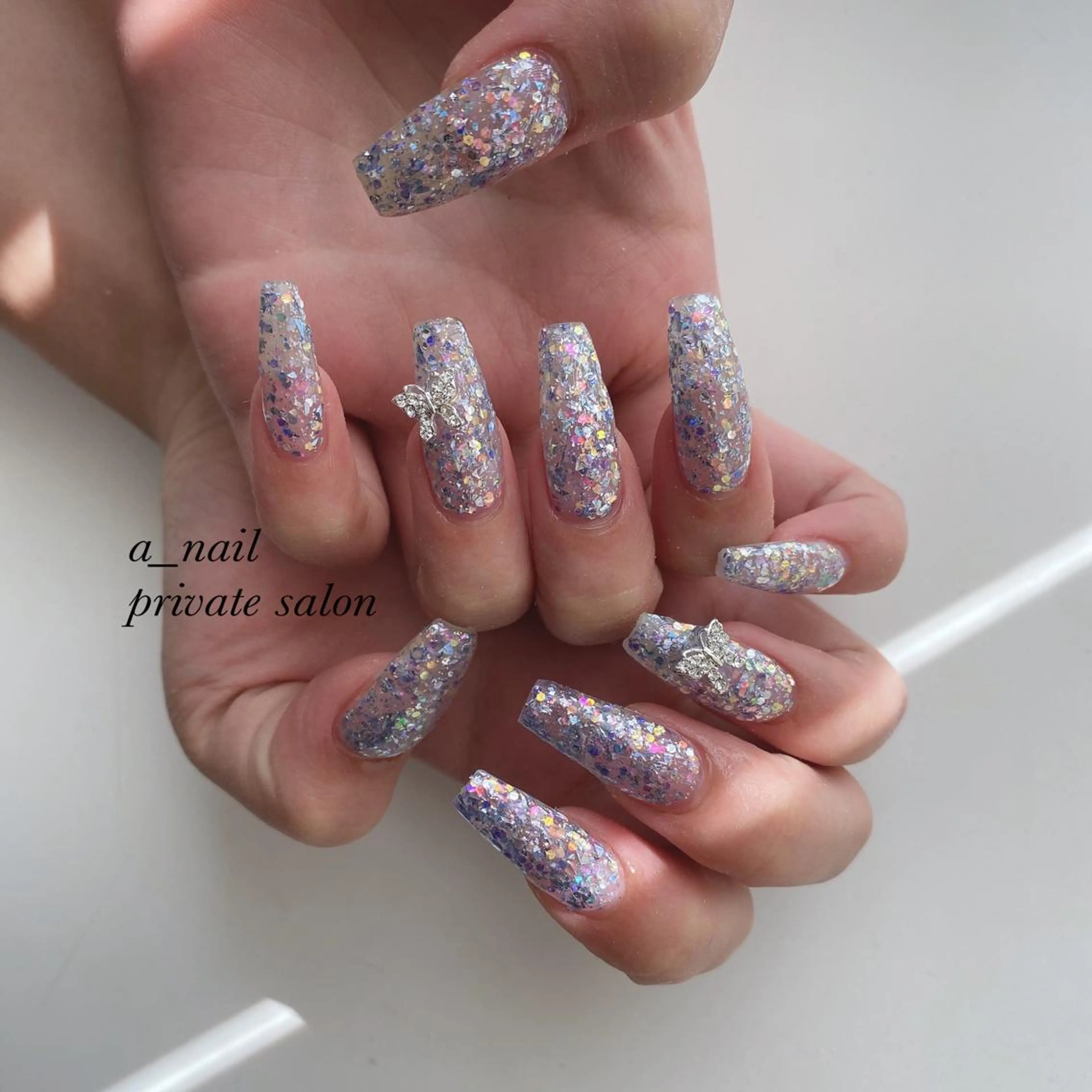 ネイル アニマル柄 フレンチネイル ジェルネイル 氷ネイル・うるうるネイル レース 菅 恵奈のネイルデザイン