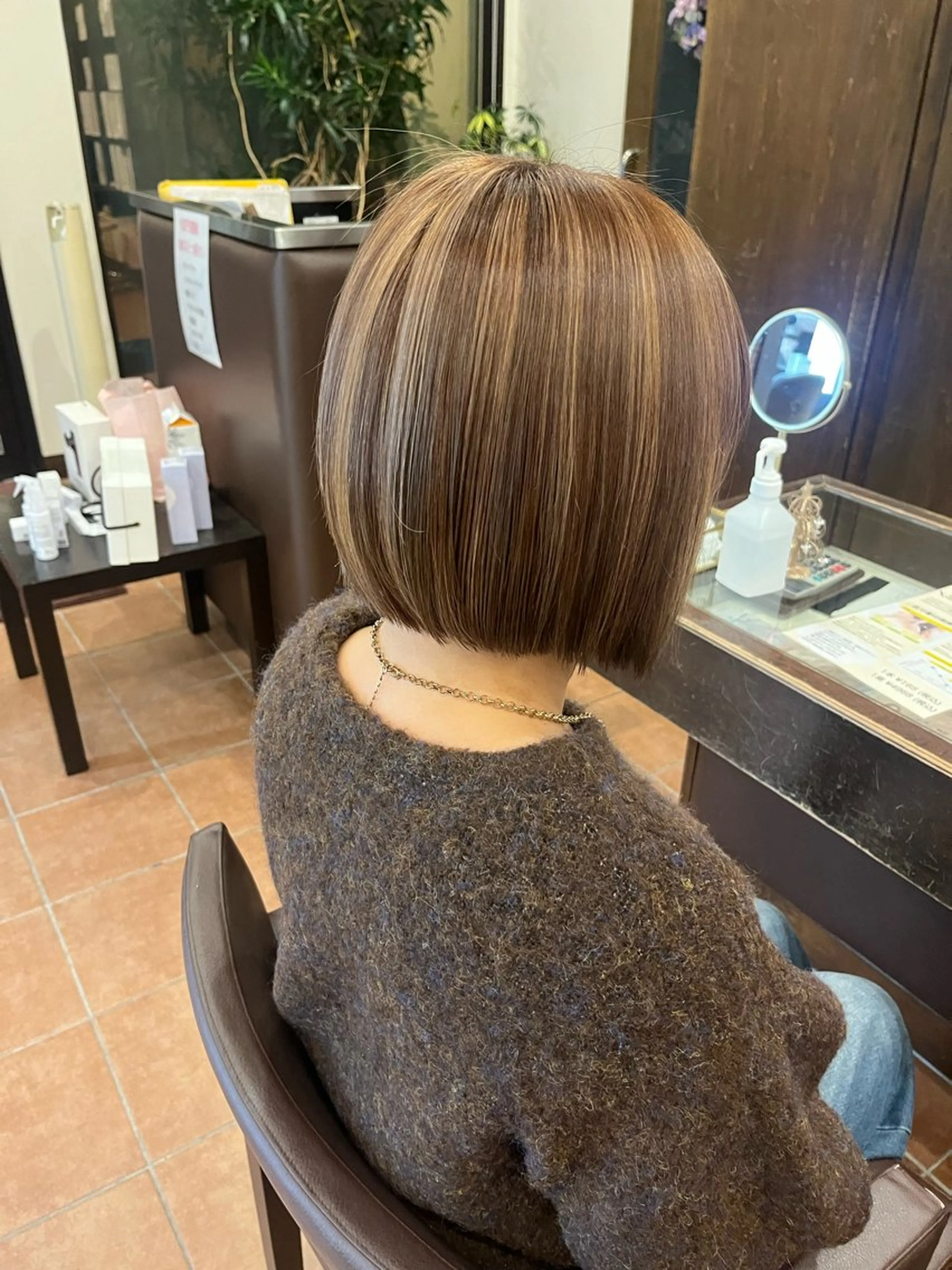 ショート カラー ハイライトカラー ハイライト 水野 真伽のヘアスタイル