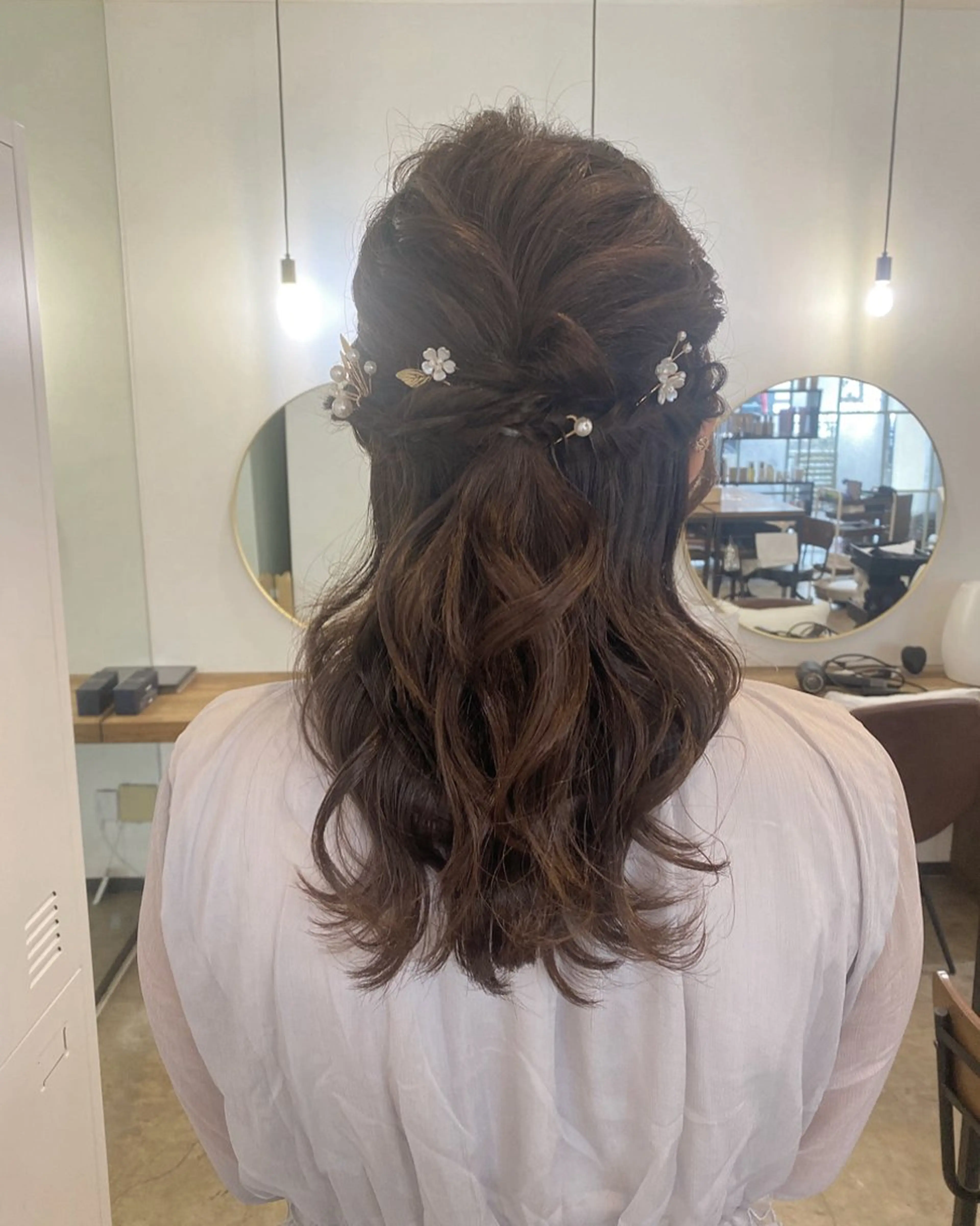 ヘアアレンジ ハーフアップ 鈴木 奈波のヘアスタイル