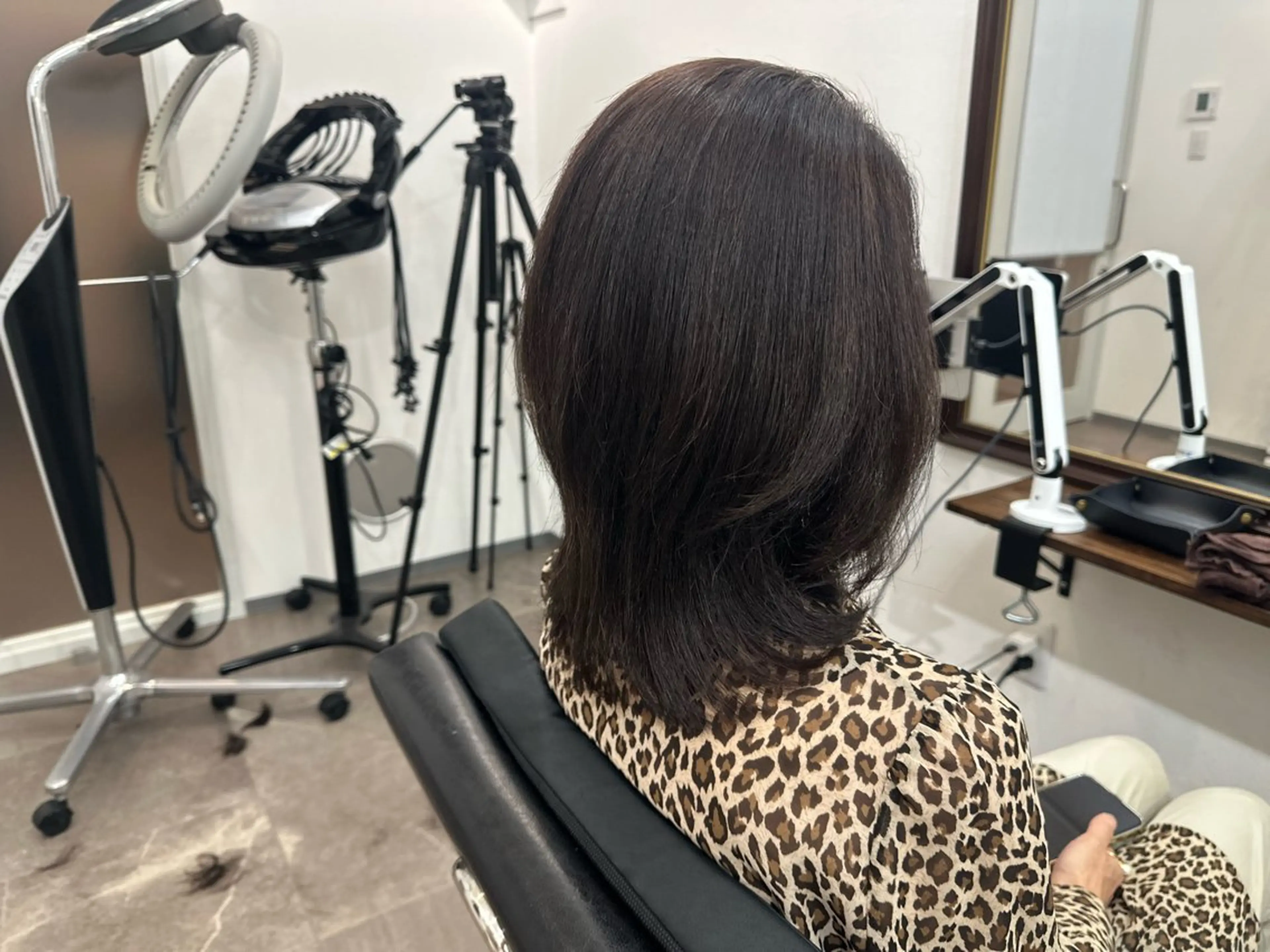 セミロング kawakita yoshinoriのヘアスタイル