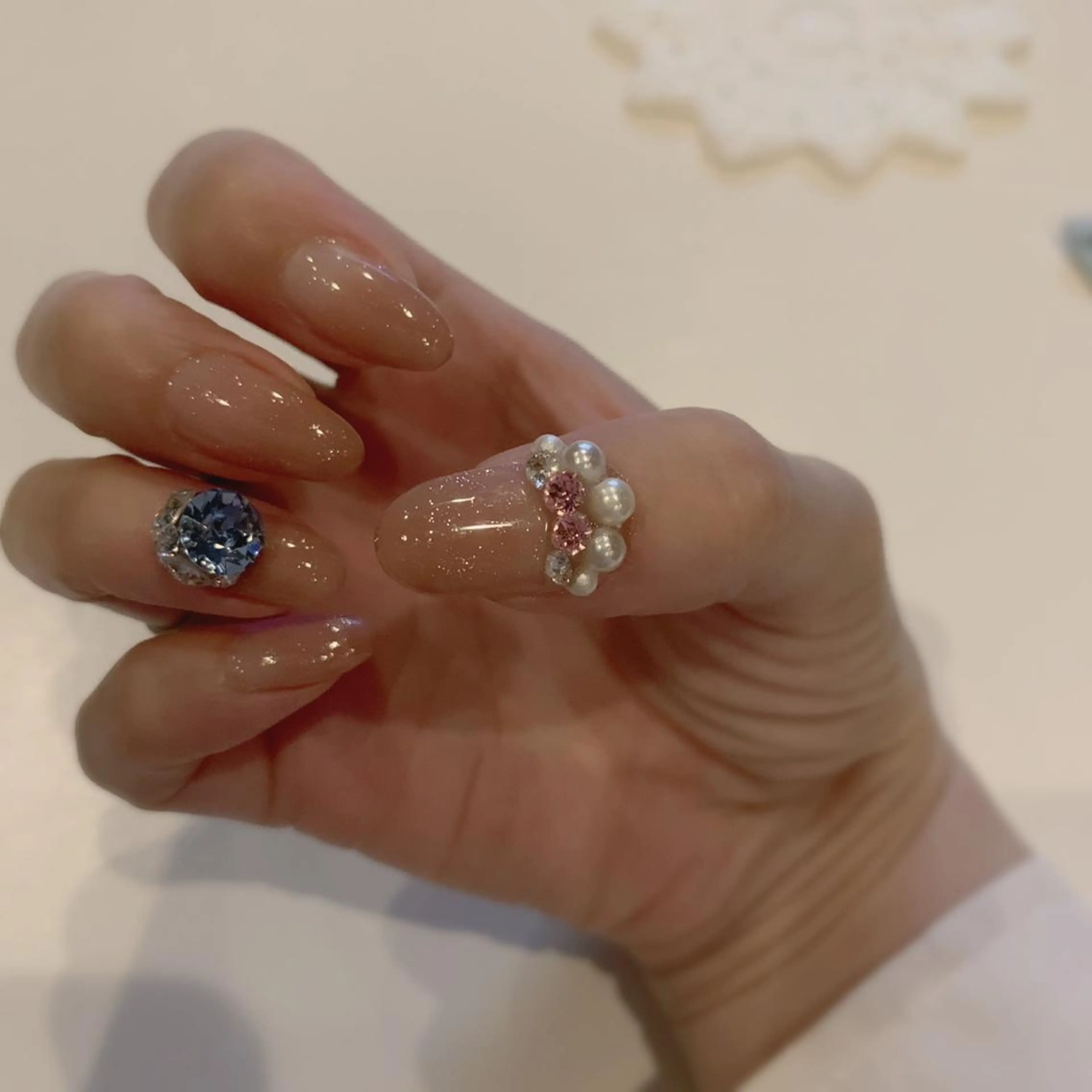 セミロング ネイル ハート ワンカラーネイル 横山 桂子のネイルデザイン