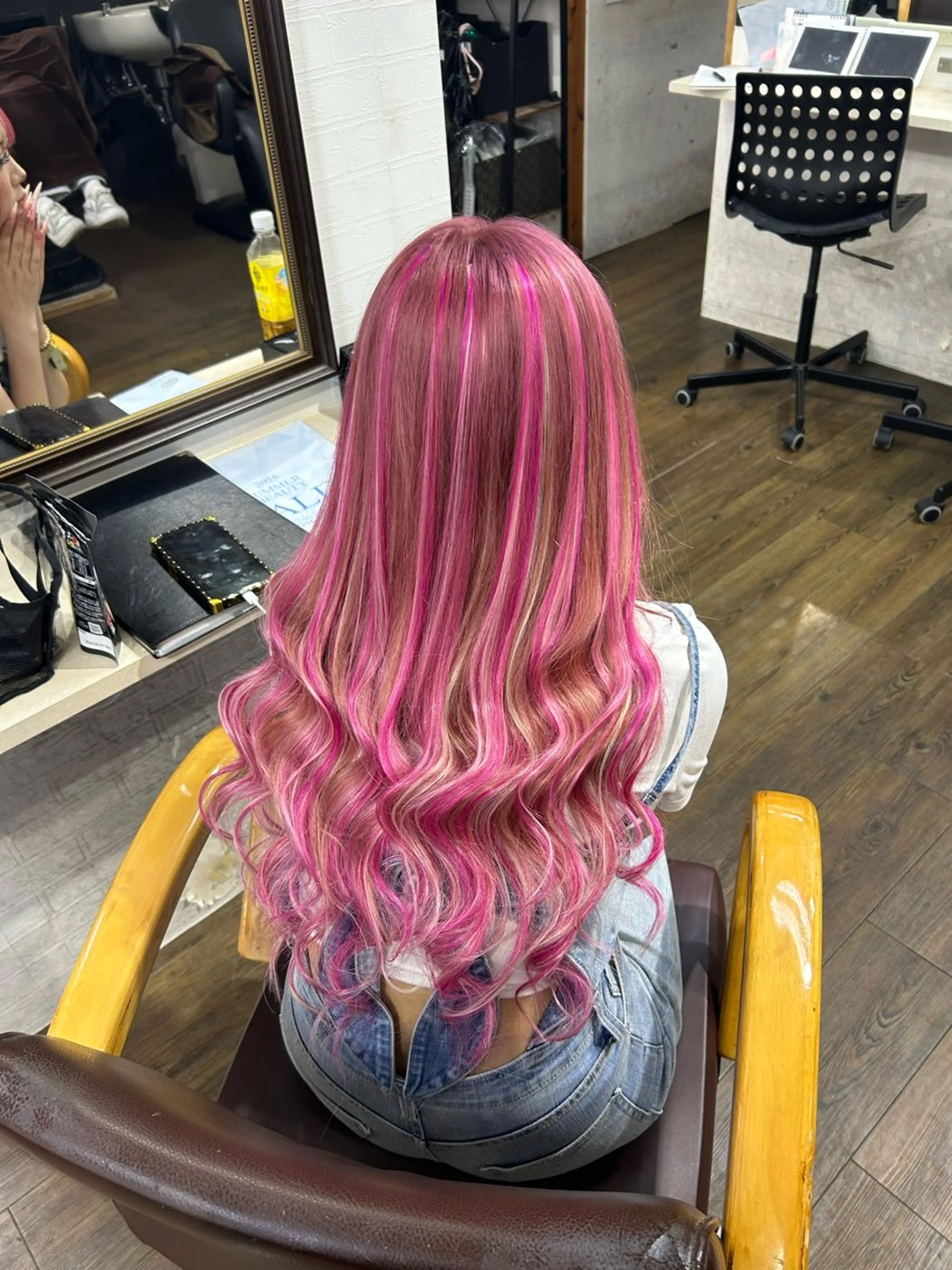 ロング カラー ヘアカラー エクステ 🌸U-topia 🌸伊藤穂乃花🌸のヘアスタイル