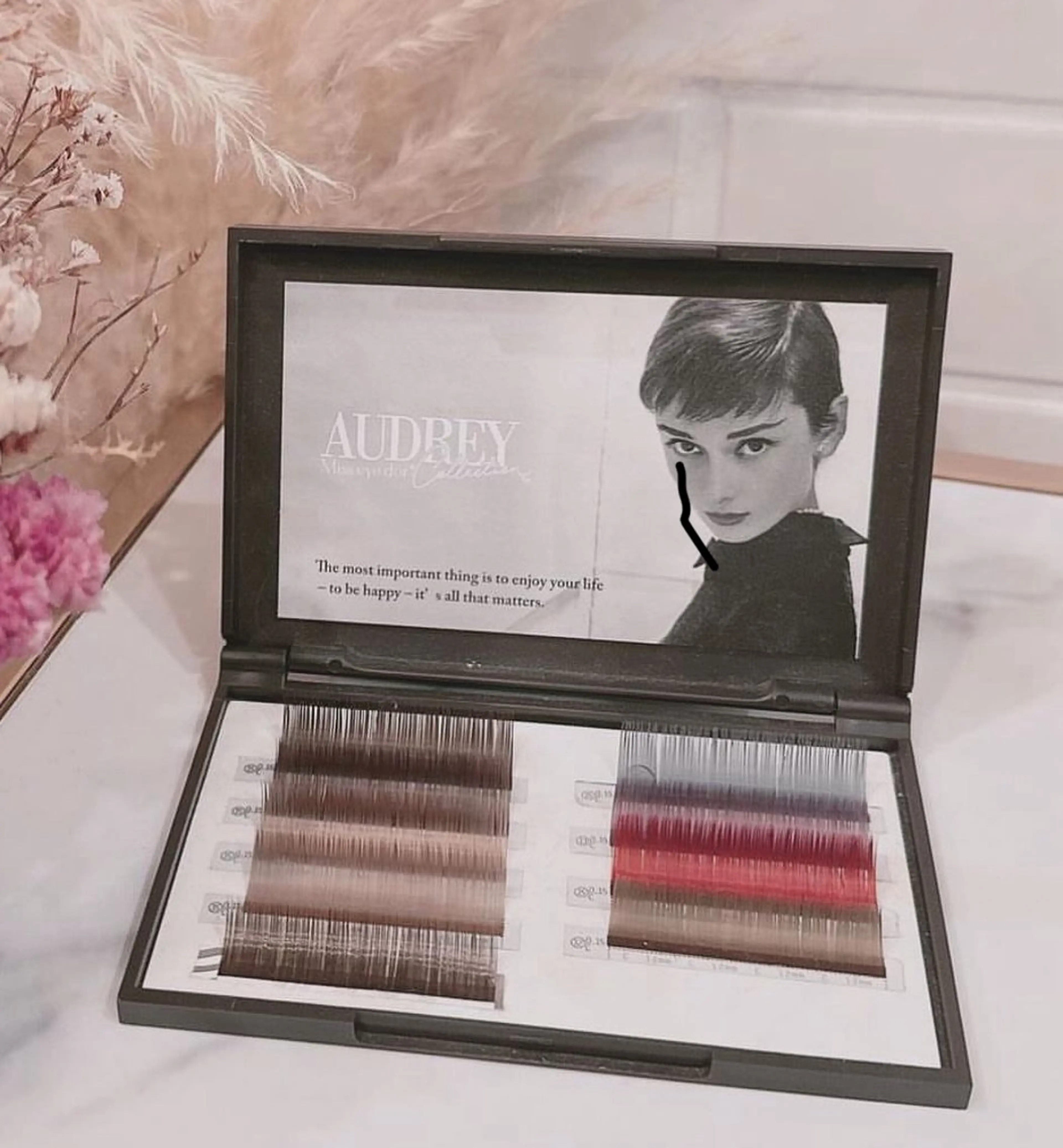 🍀下マツエク【フラットラッシュエクステ 60本まで付け放題】の写真