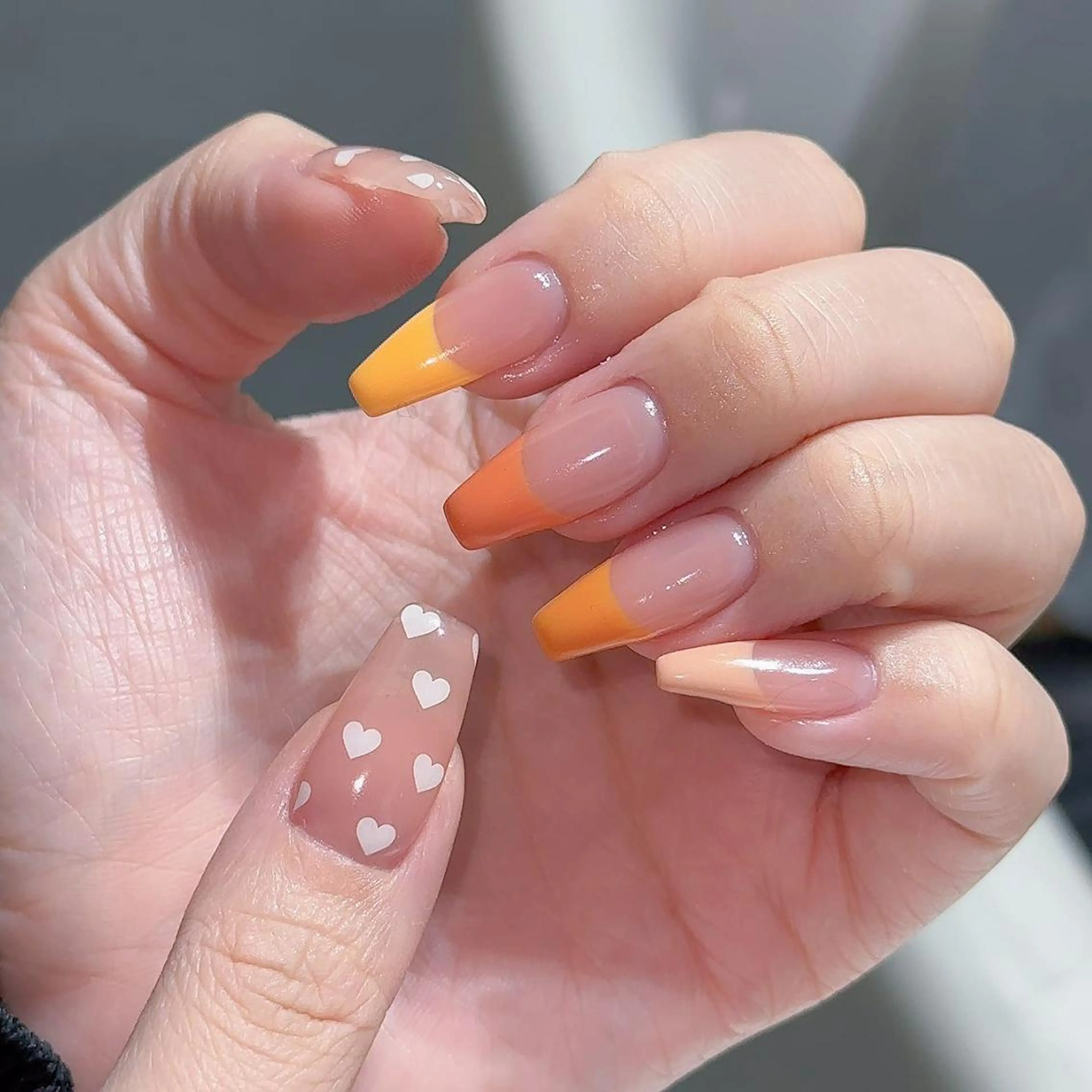 ネイル ハンドネイル Queens テイのネイルデザイン